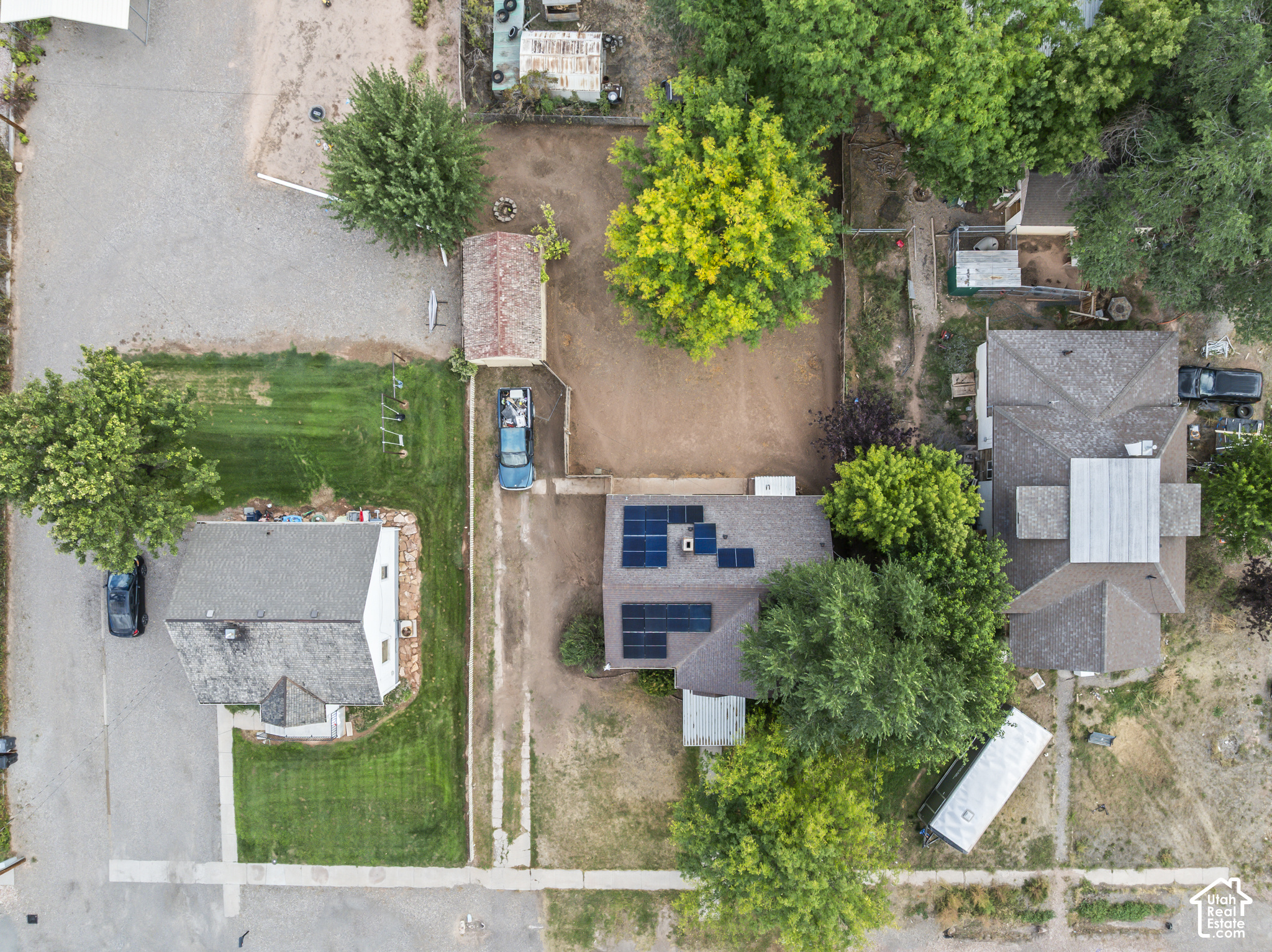 main property photo 44