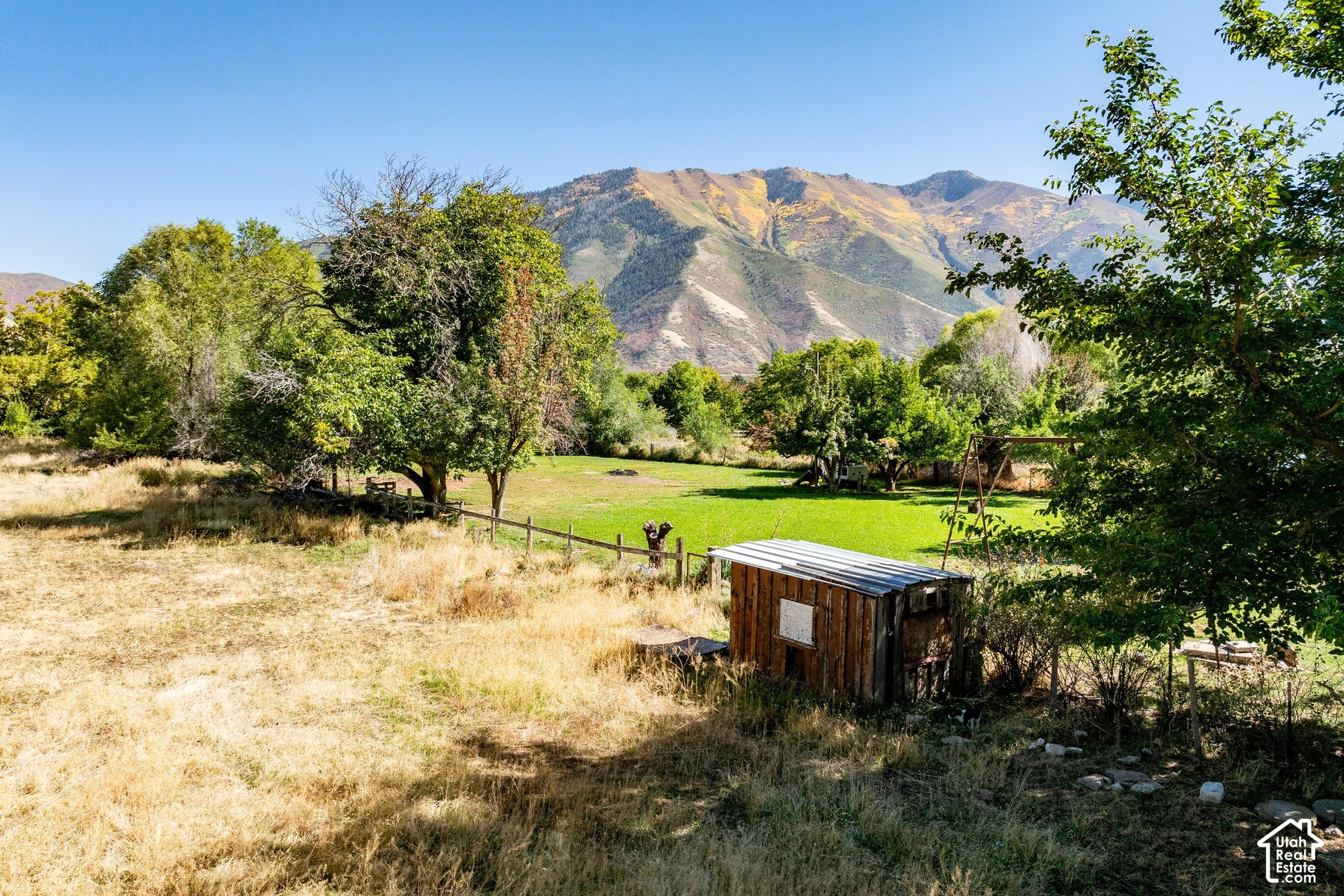 main property photo 13