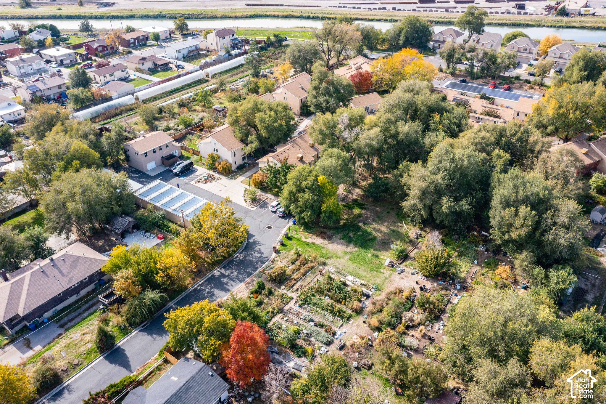 main property photo 49