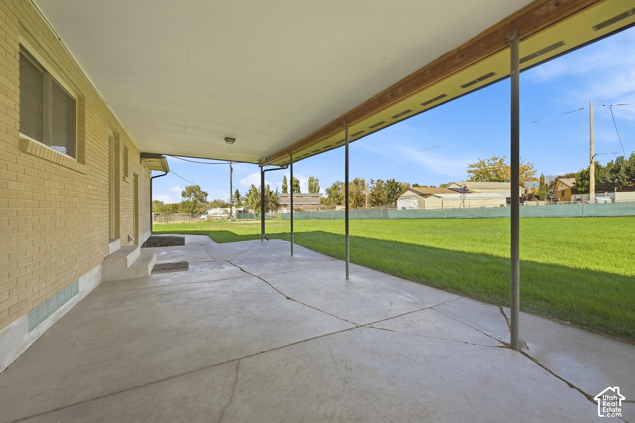 main property photo 38