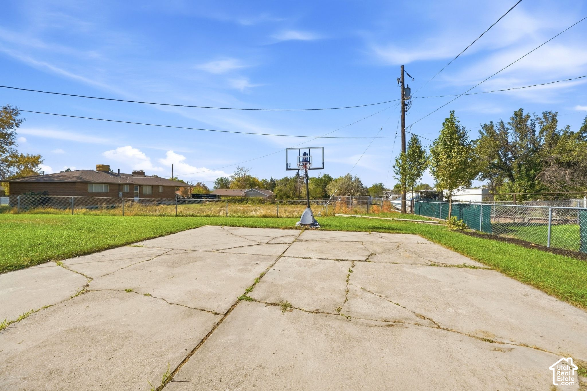 main property photo 41