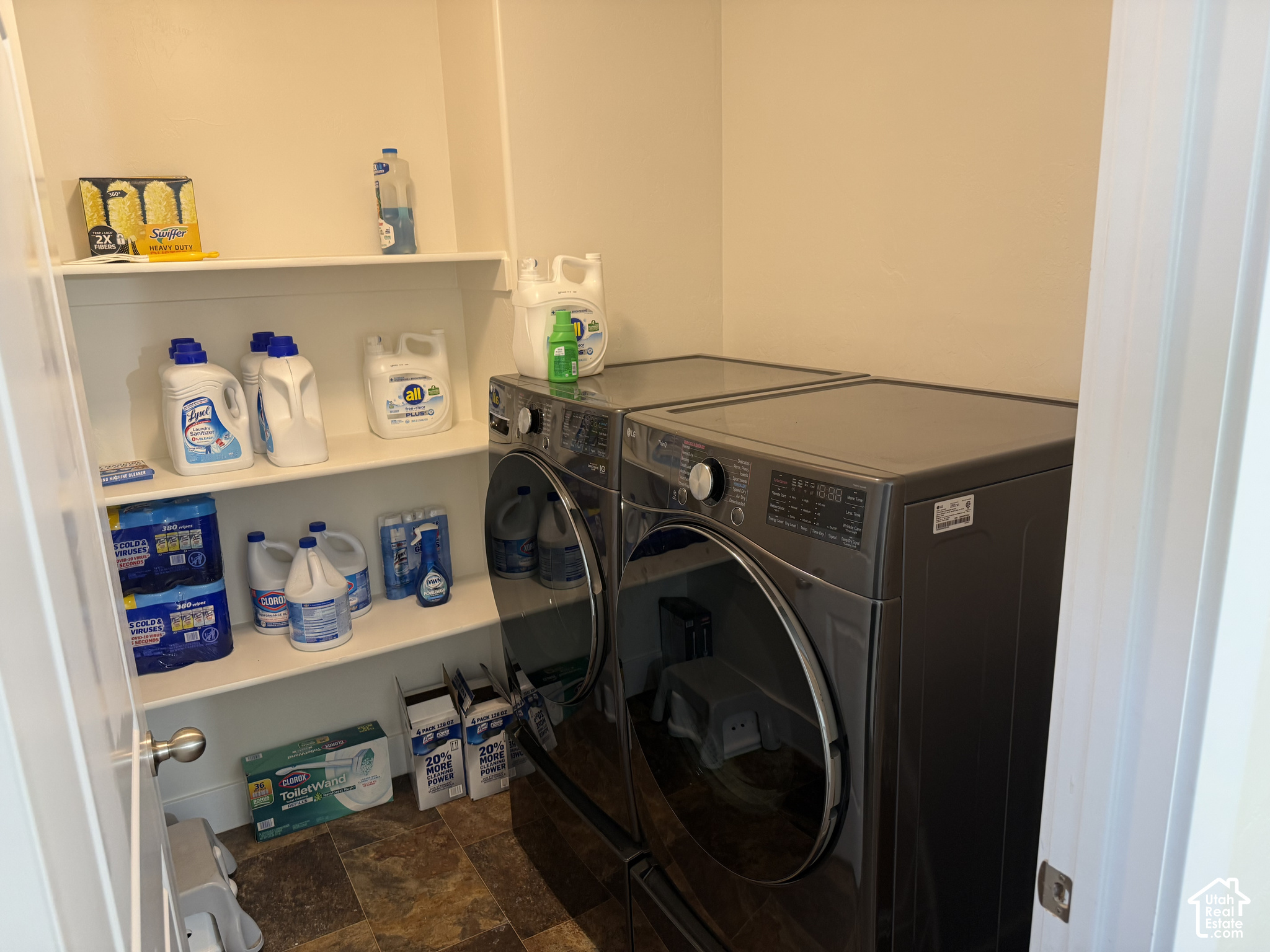 main property photo 15