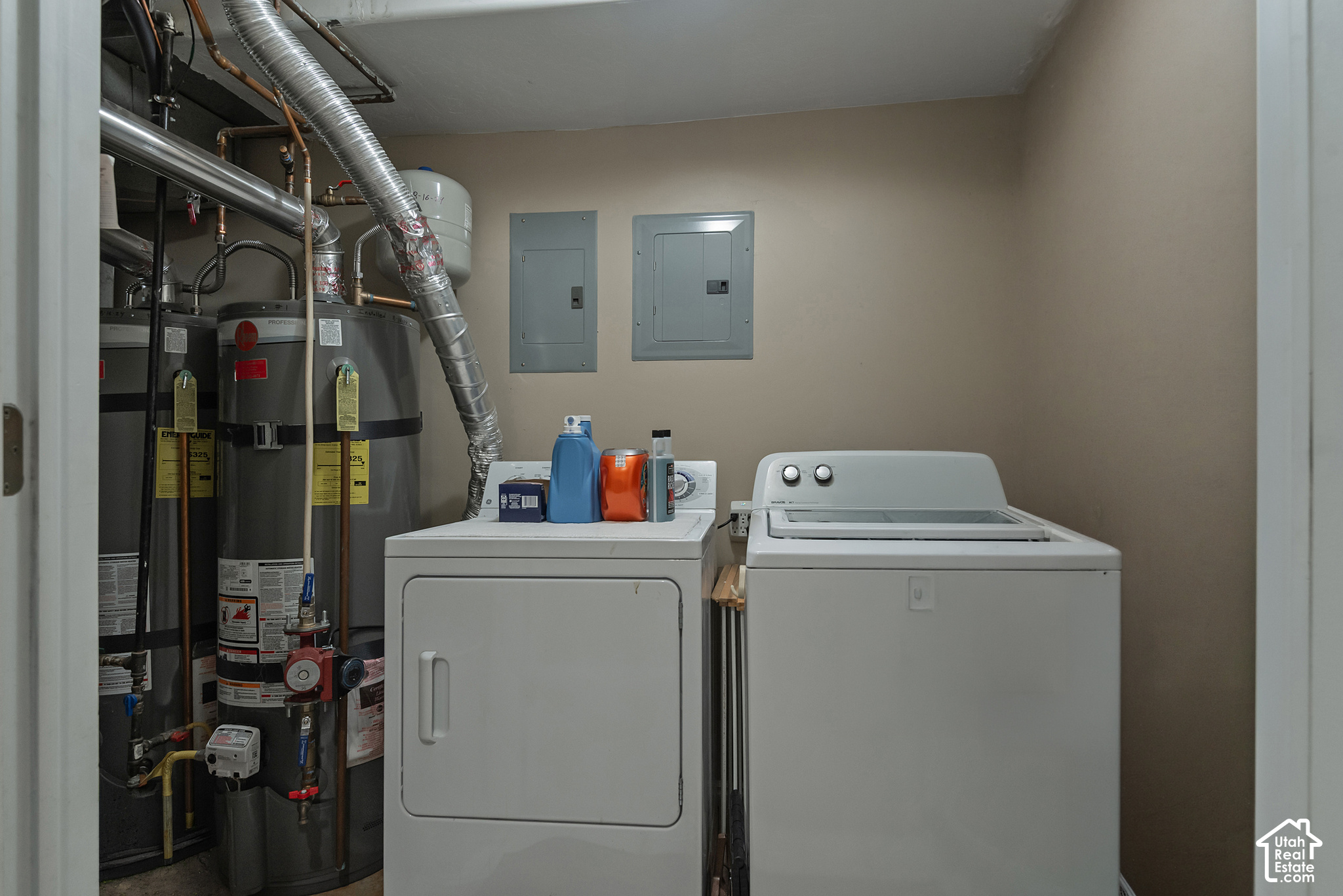 main property photo 45