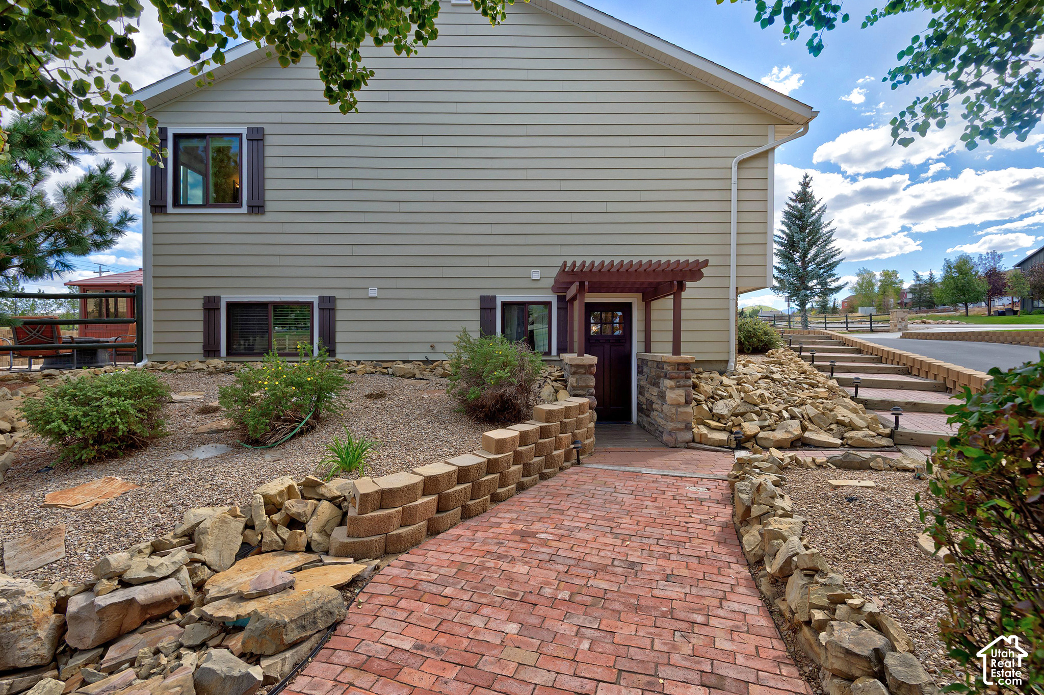 main property photo 48