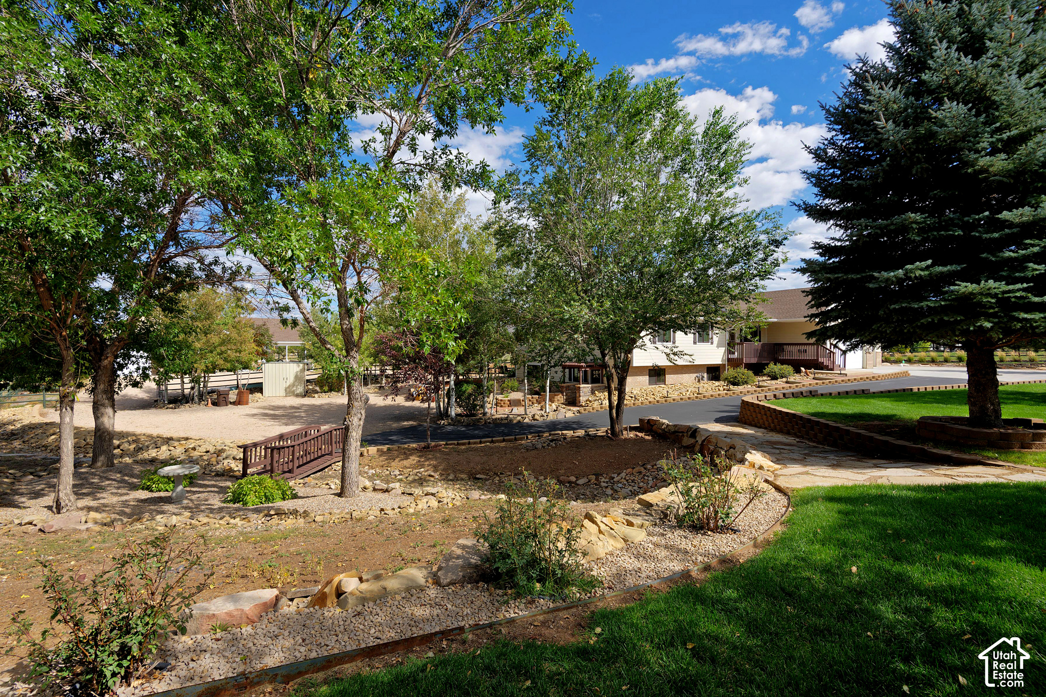 main property photo 59