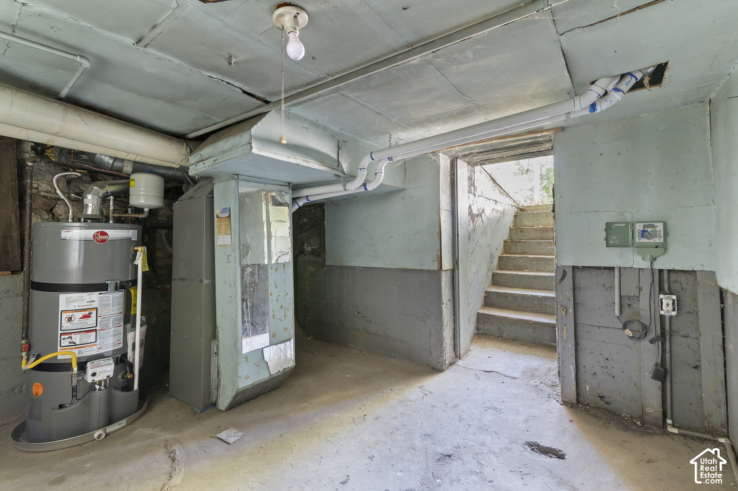 main property photo 17