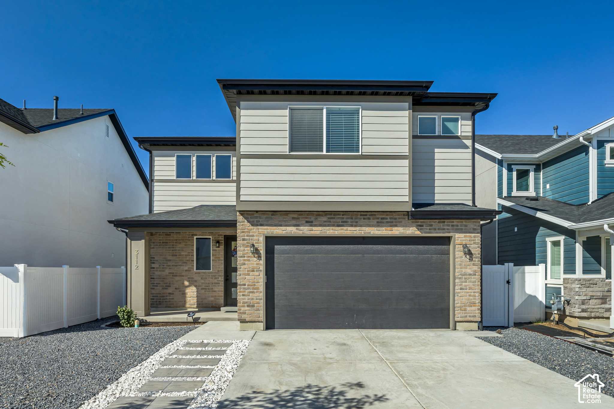 main property photo 0