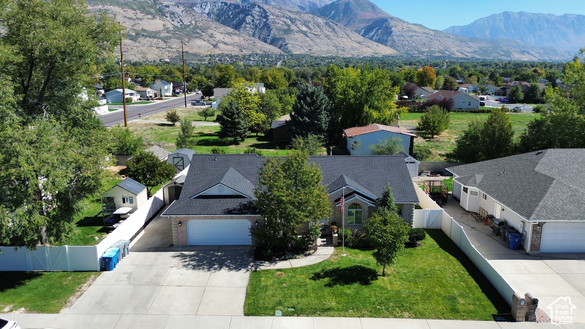 main property photo 46