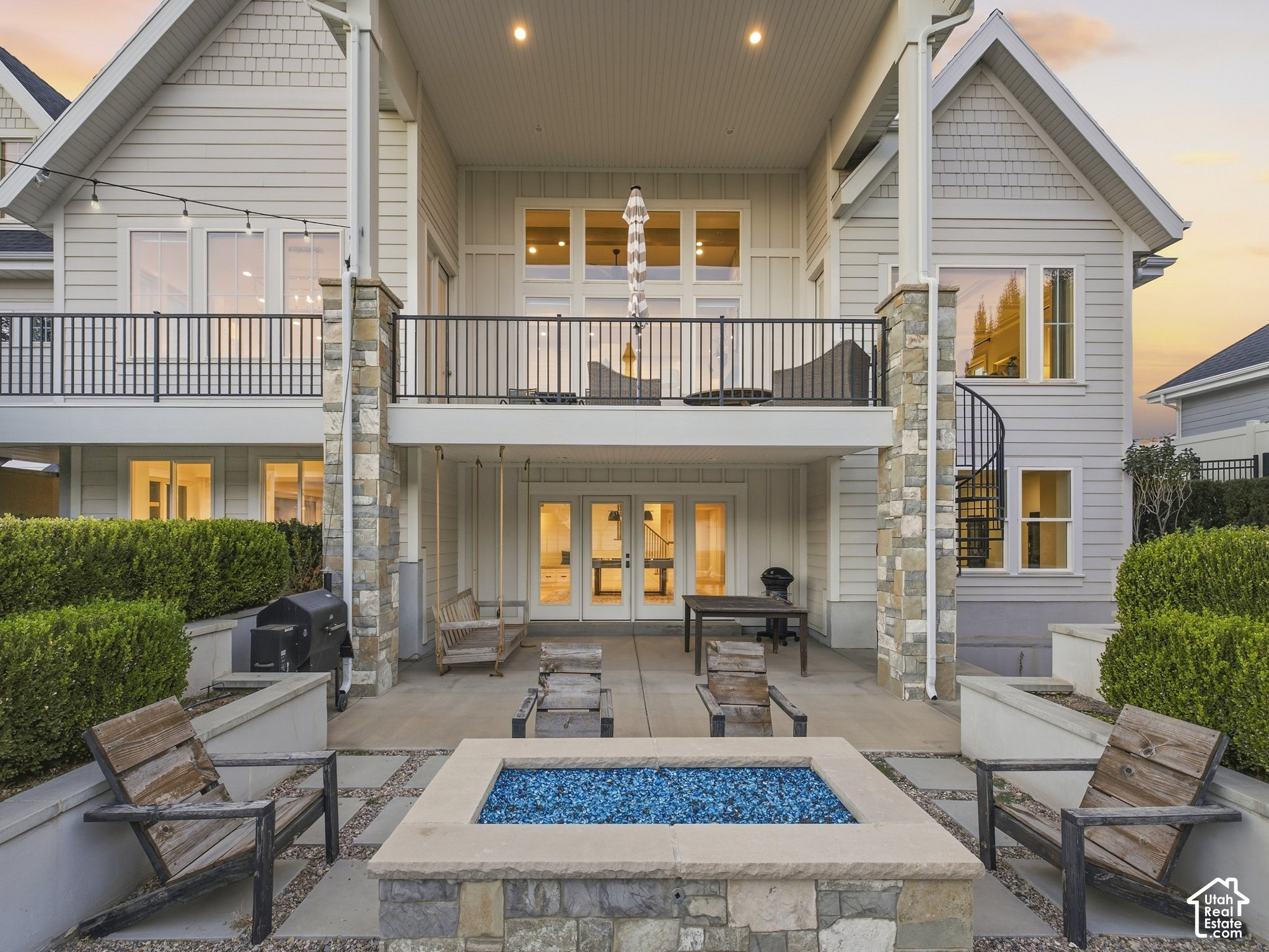 main property photo 34