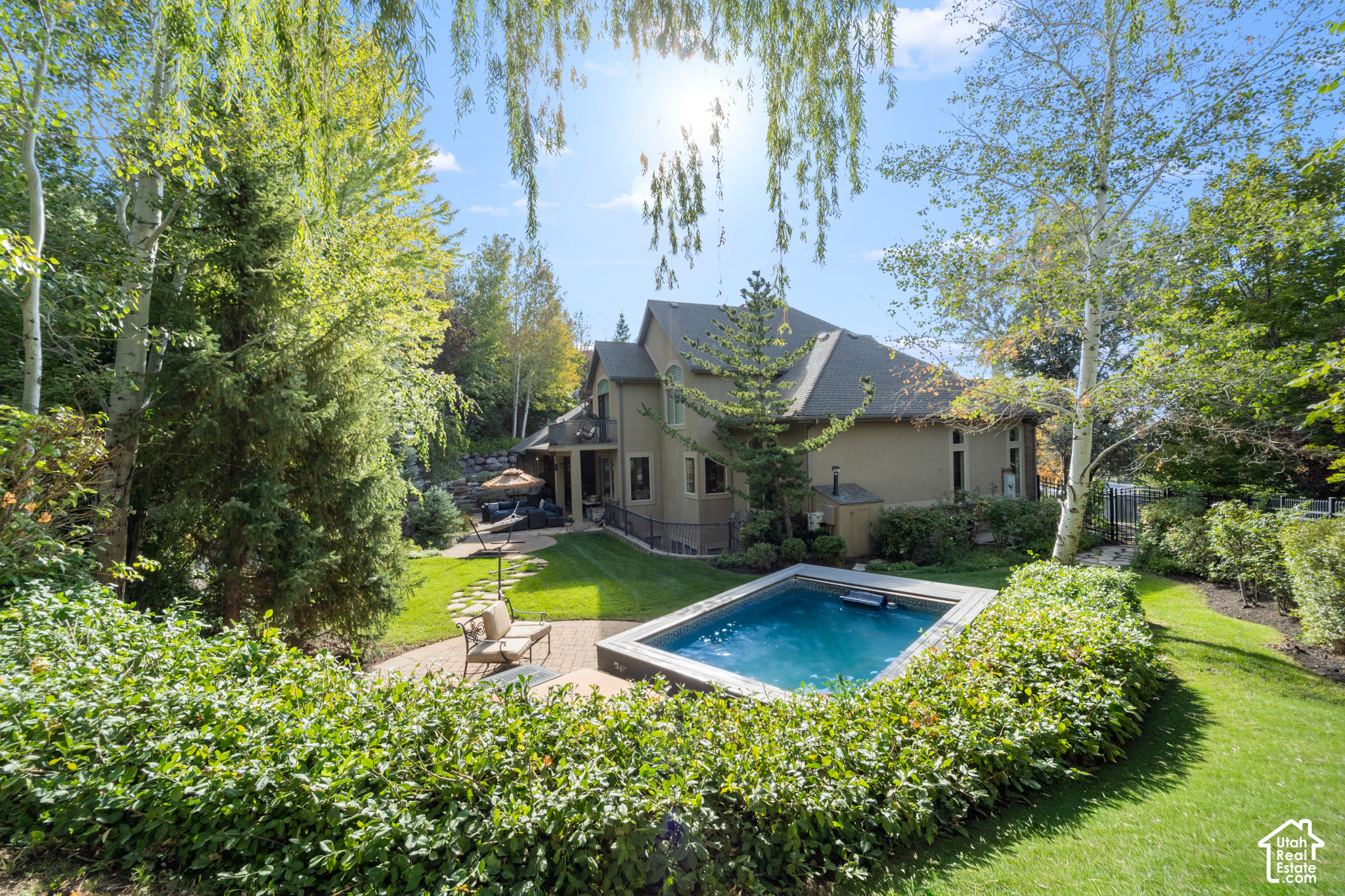 main property photo 79