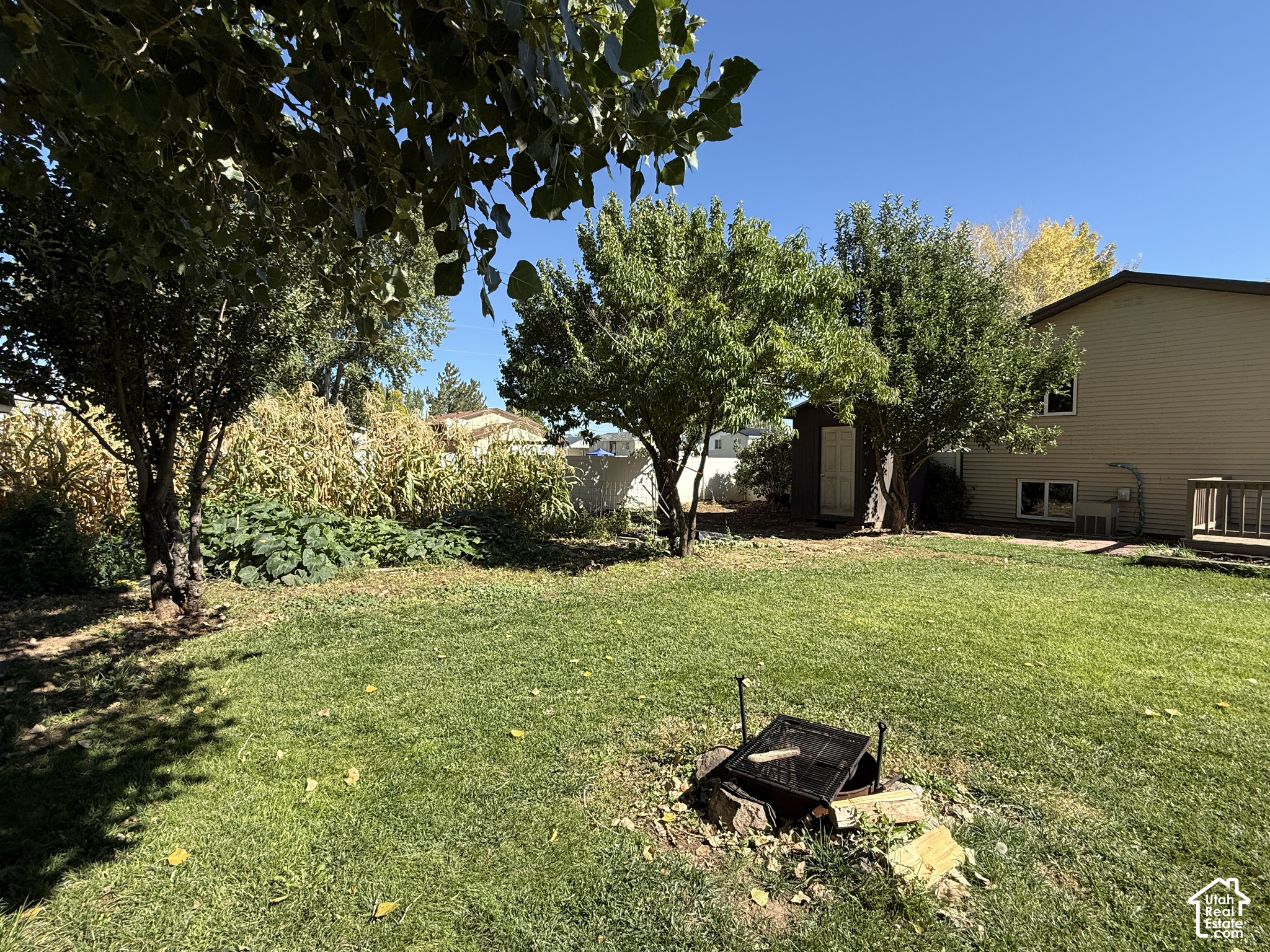main property photo 19