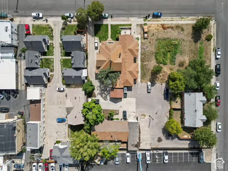 main property photo 18