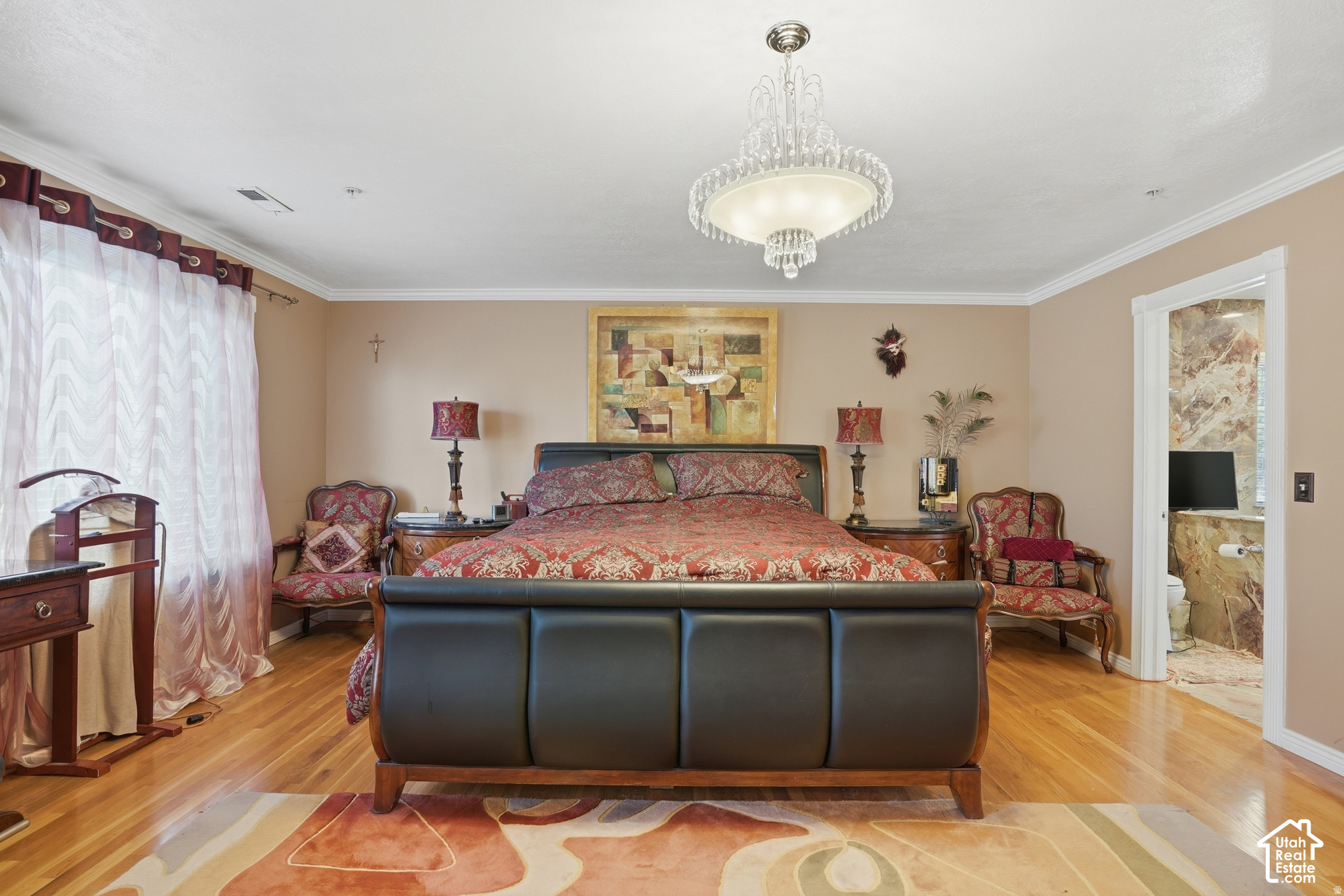 main property photo 18