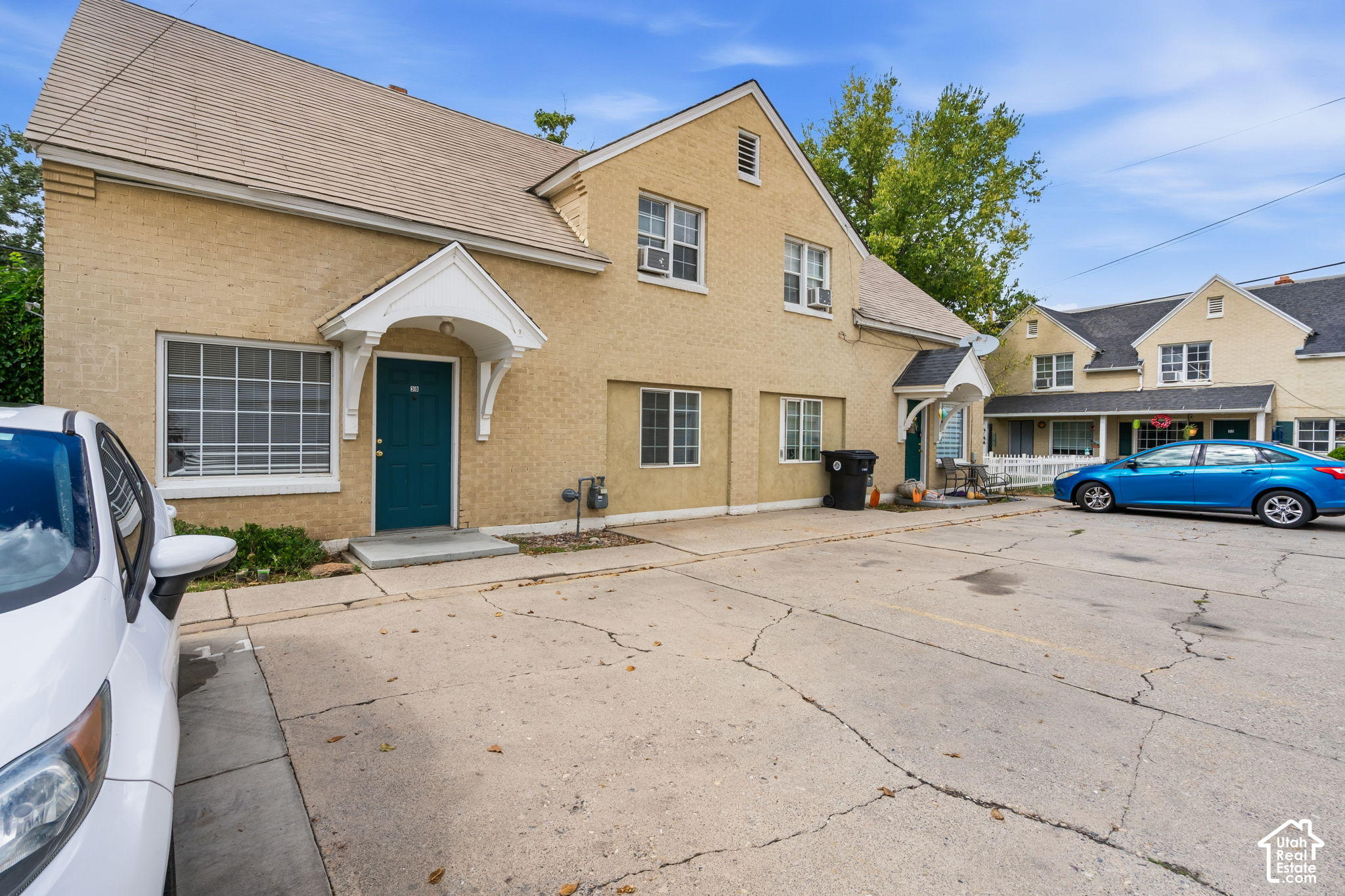 main property photo 8