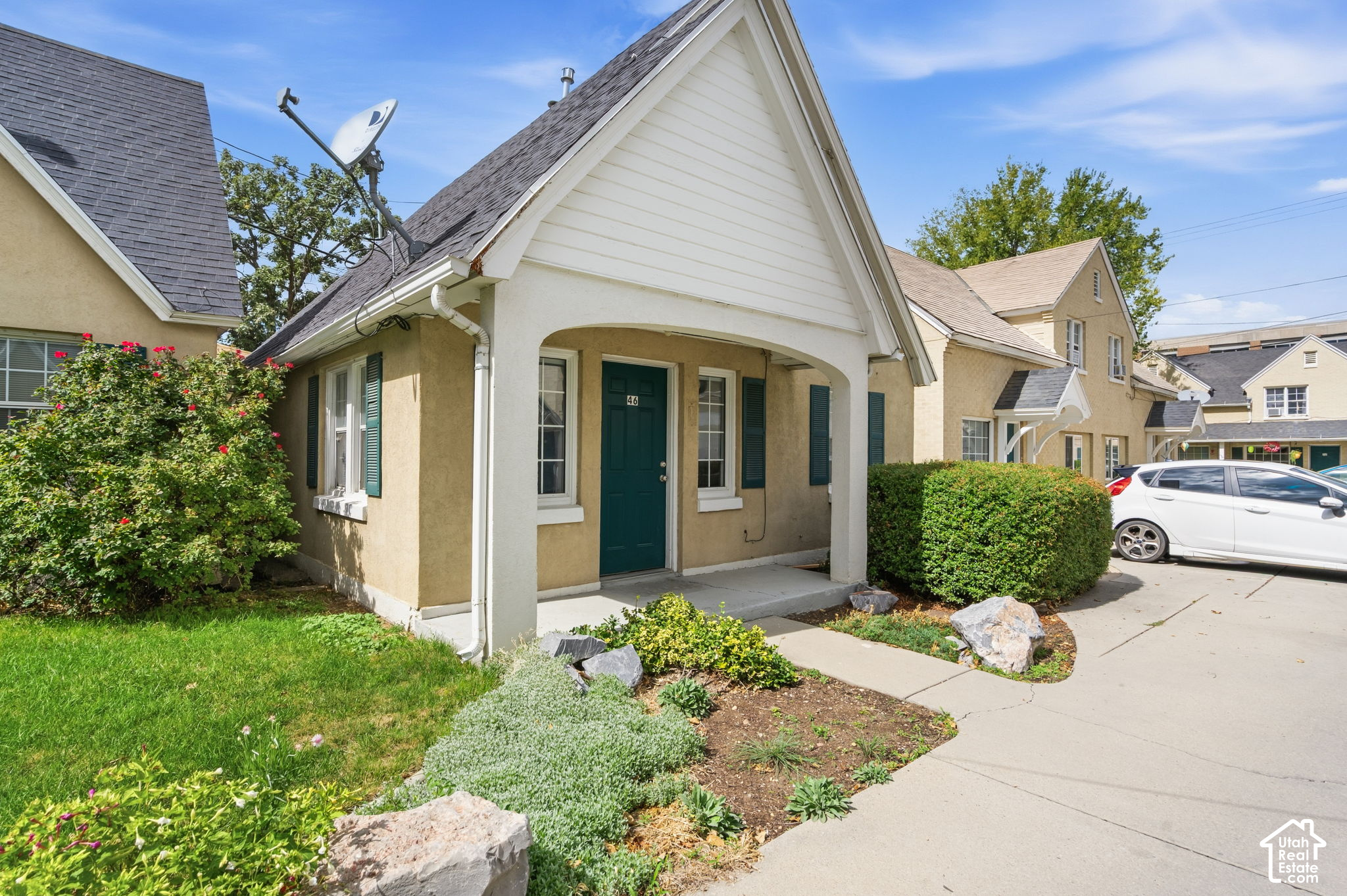 main property photo 9