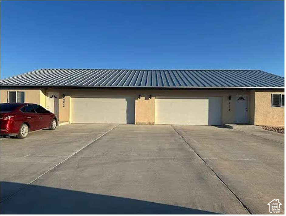 main property photo 0