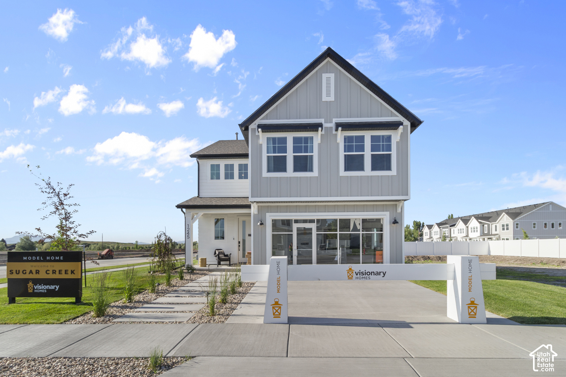 main property photo 0