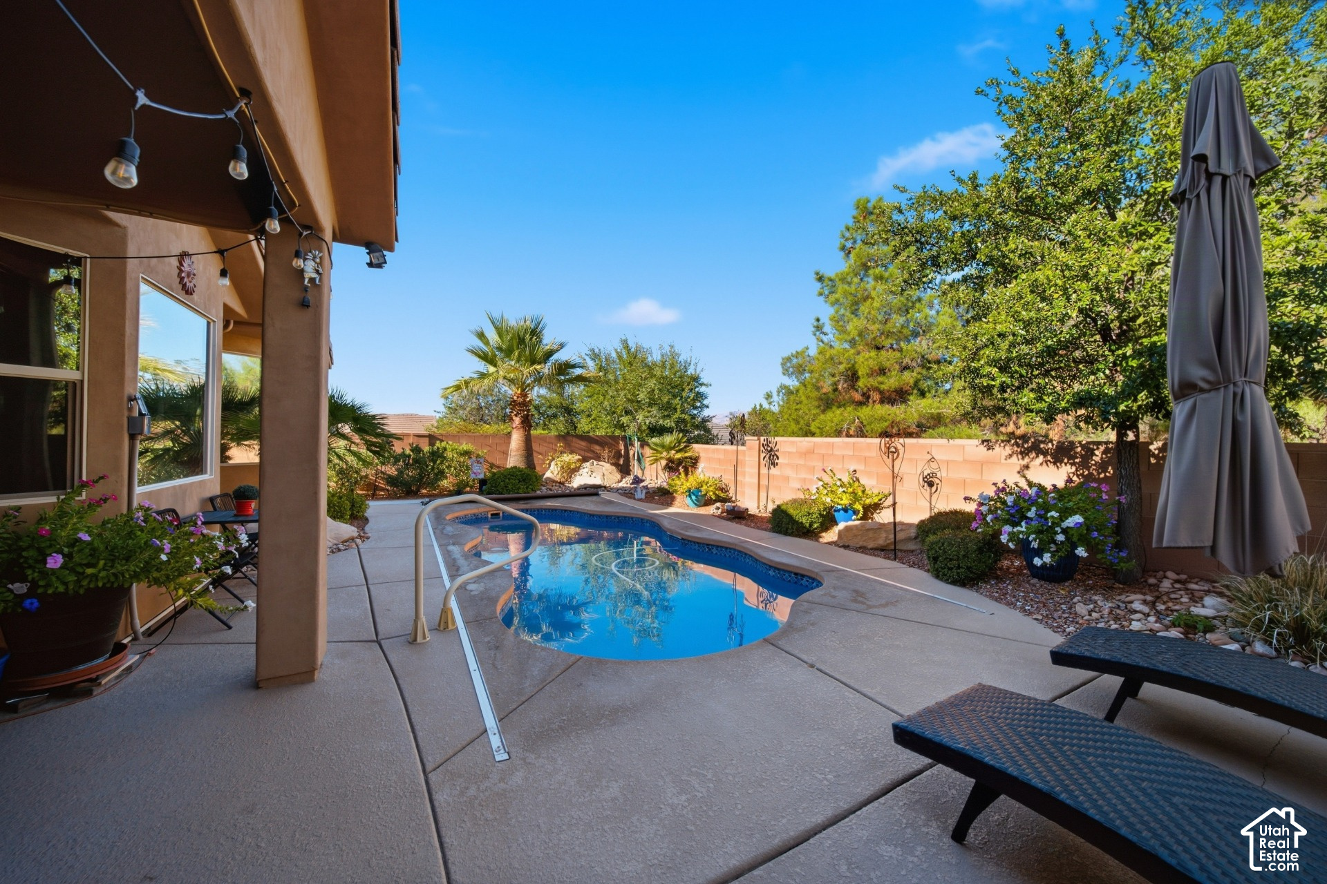 main property photo 54