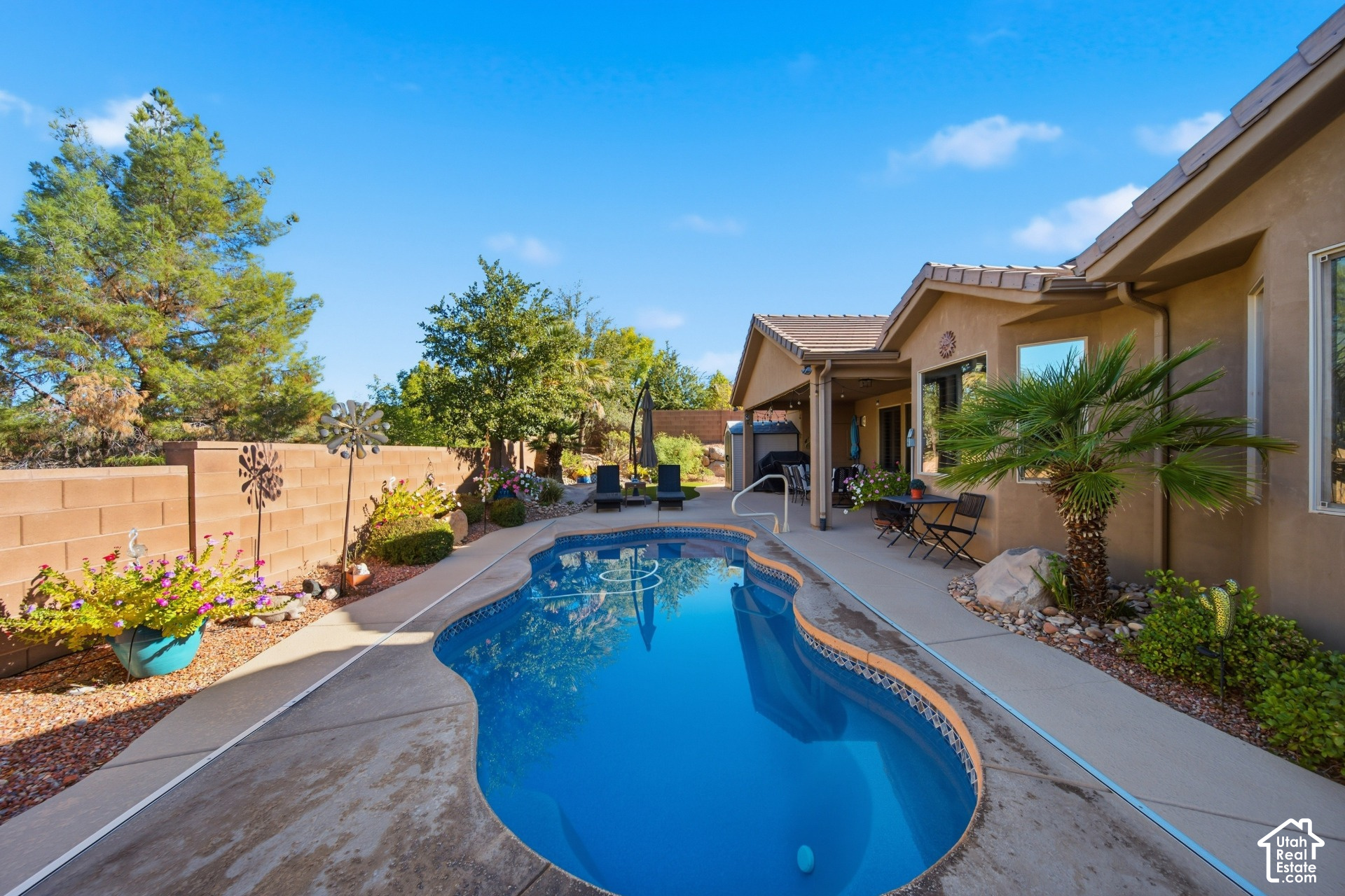 main property photo 56