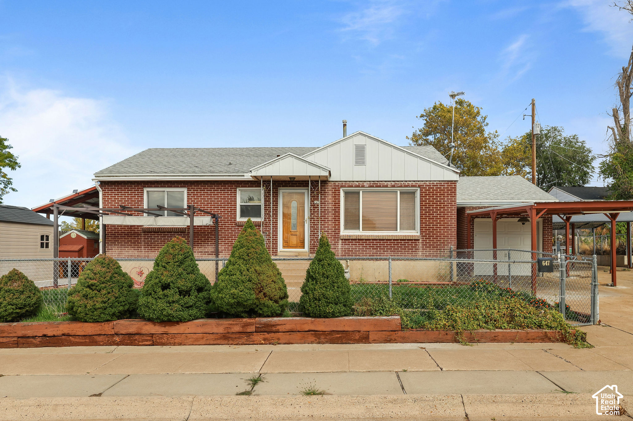 main property photo 0