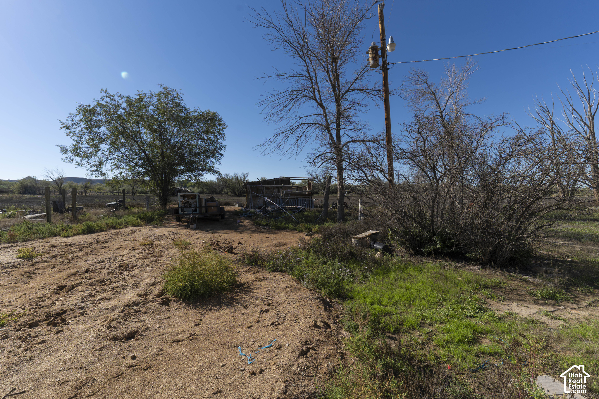 main property photo 18