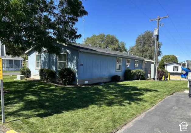 main property photo 14