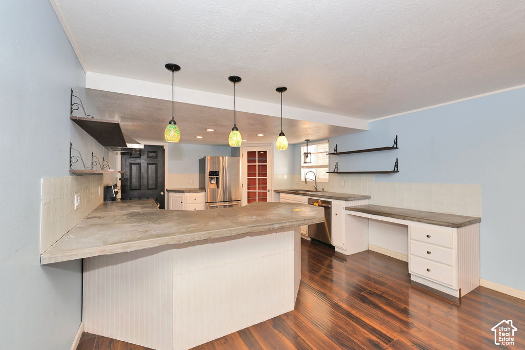 main property photo 11