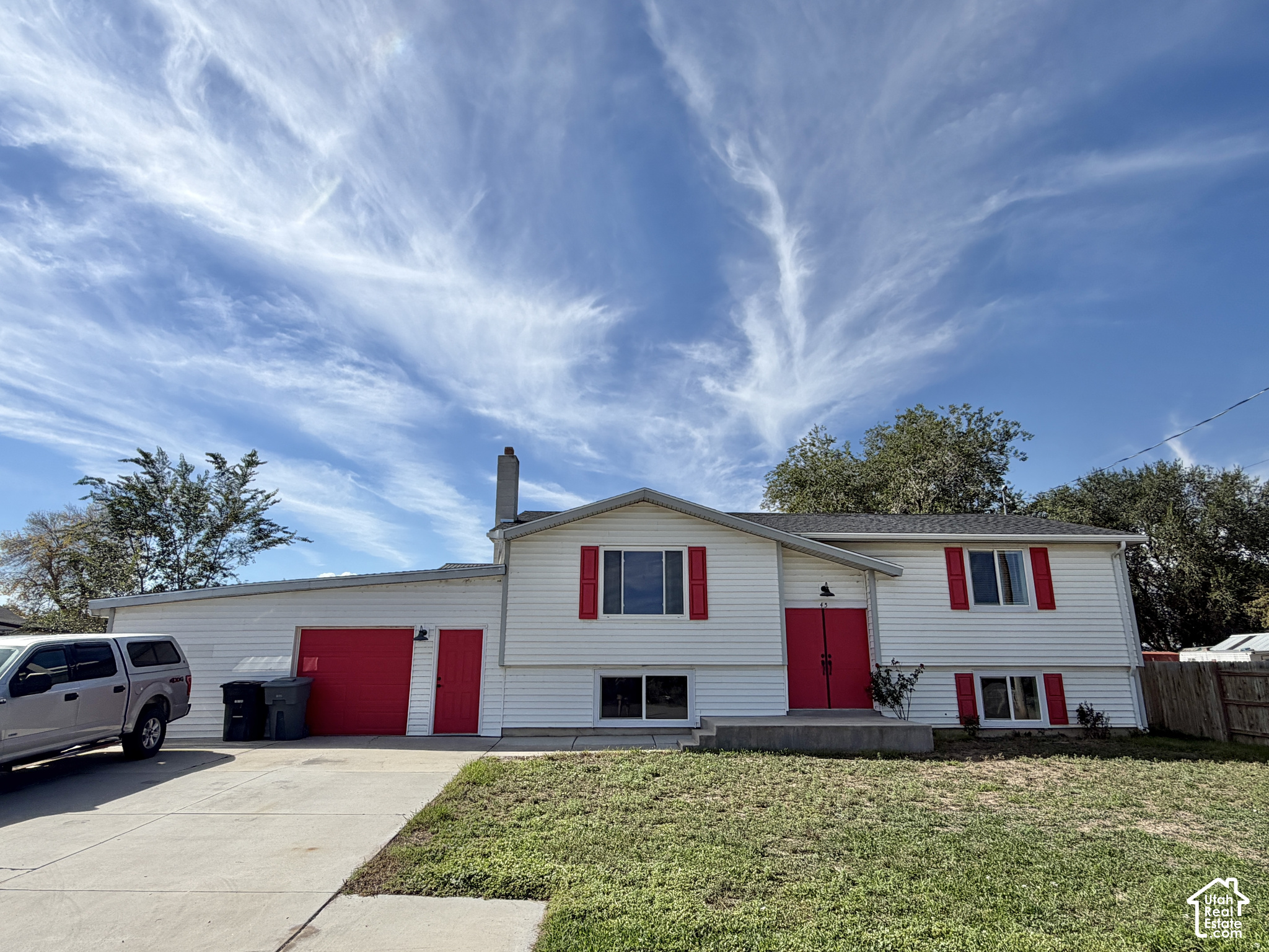 main property photo 31
