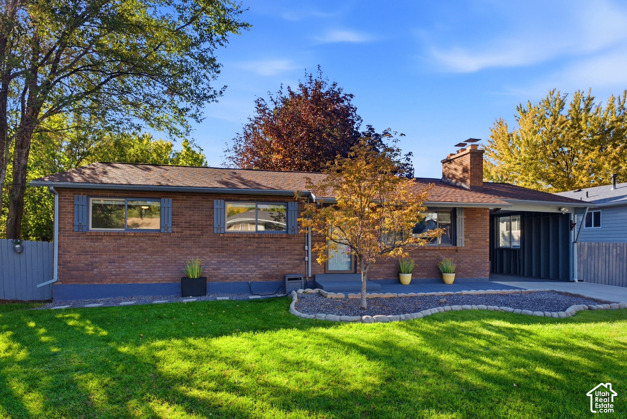 main property photo 0