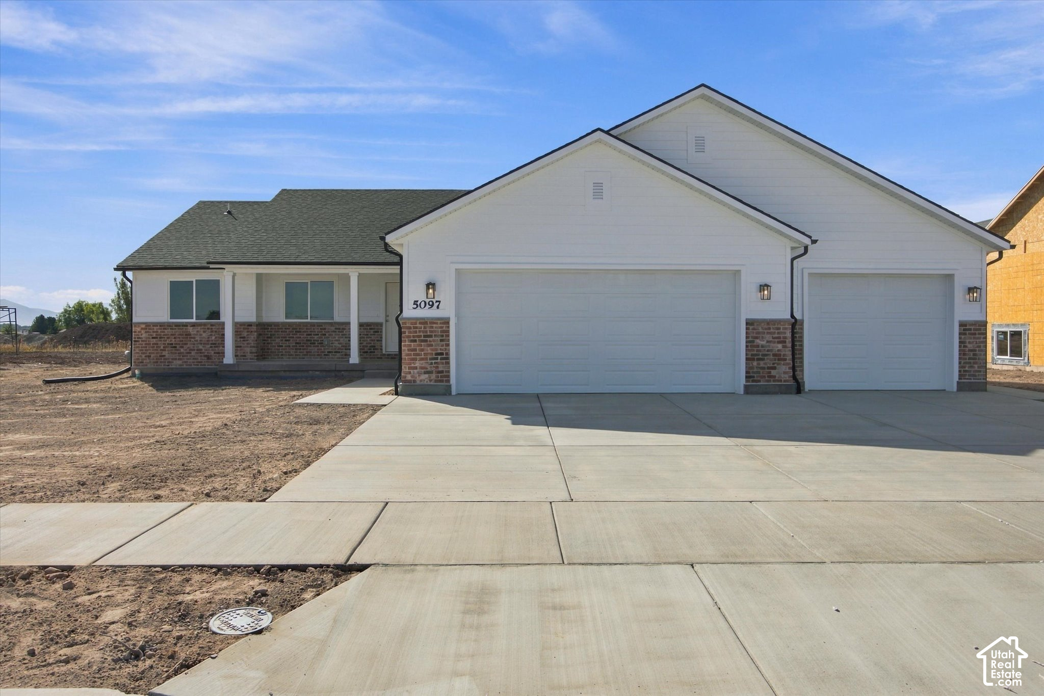 main property photo 0