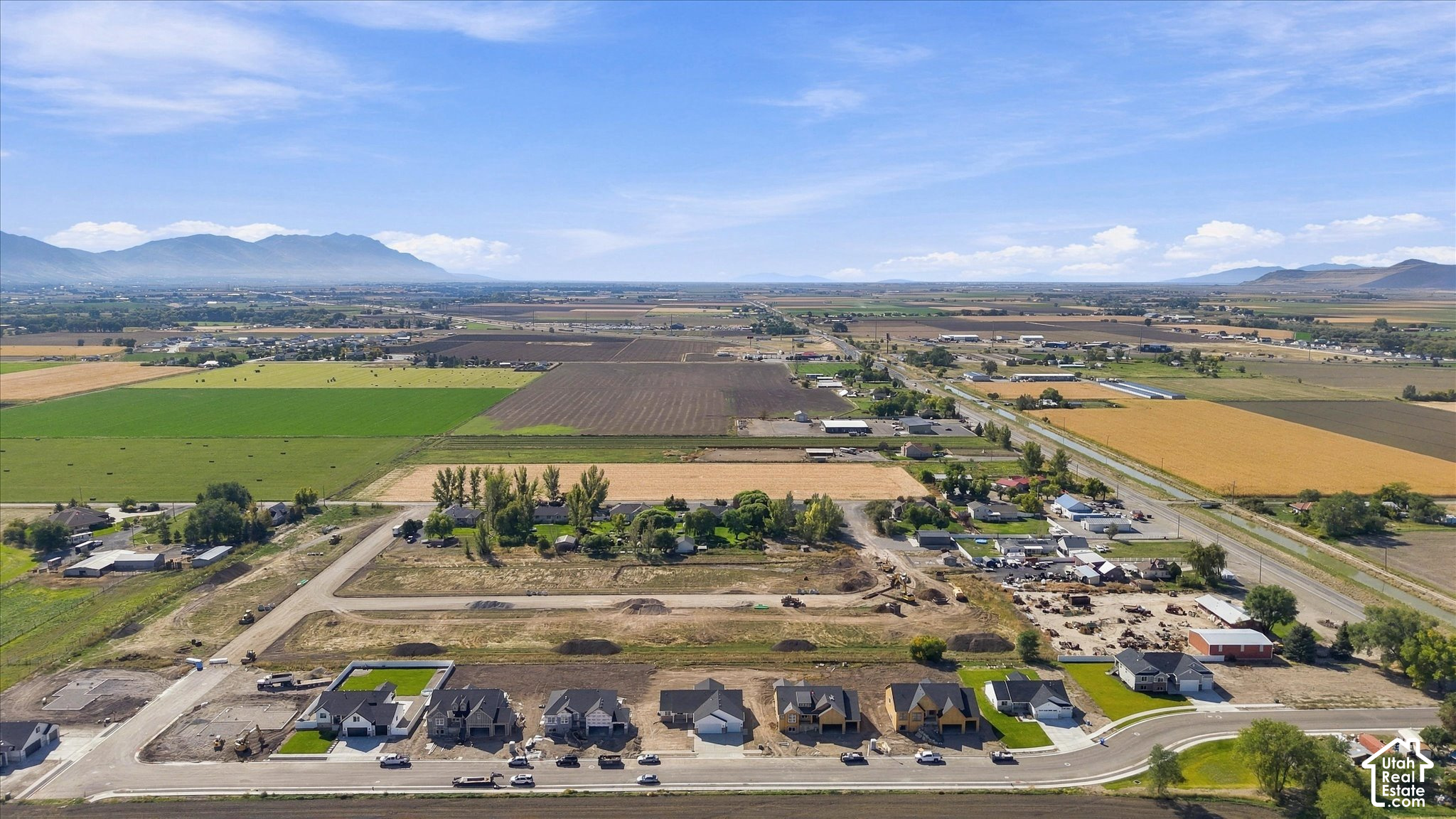 main property photo 44