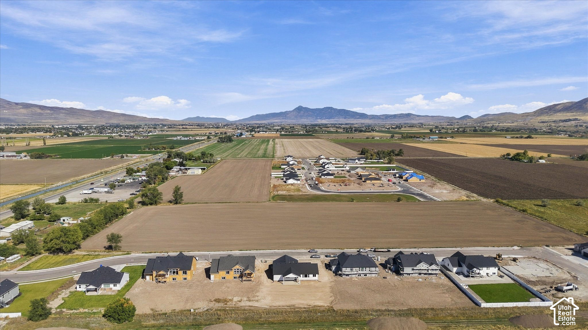 main property photo 46