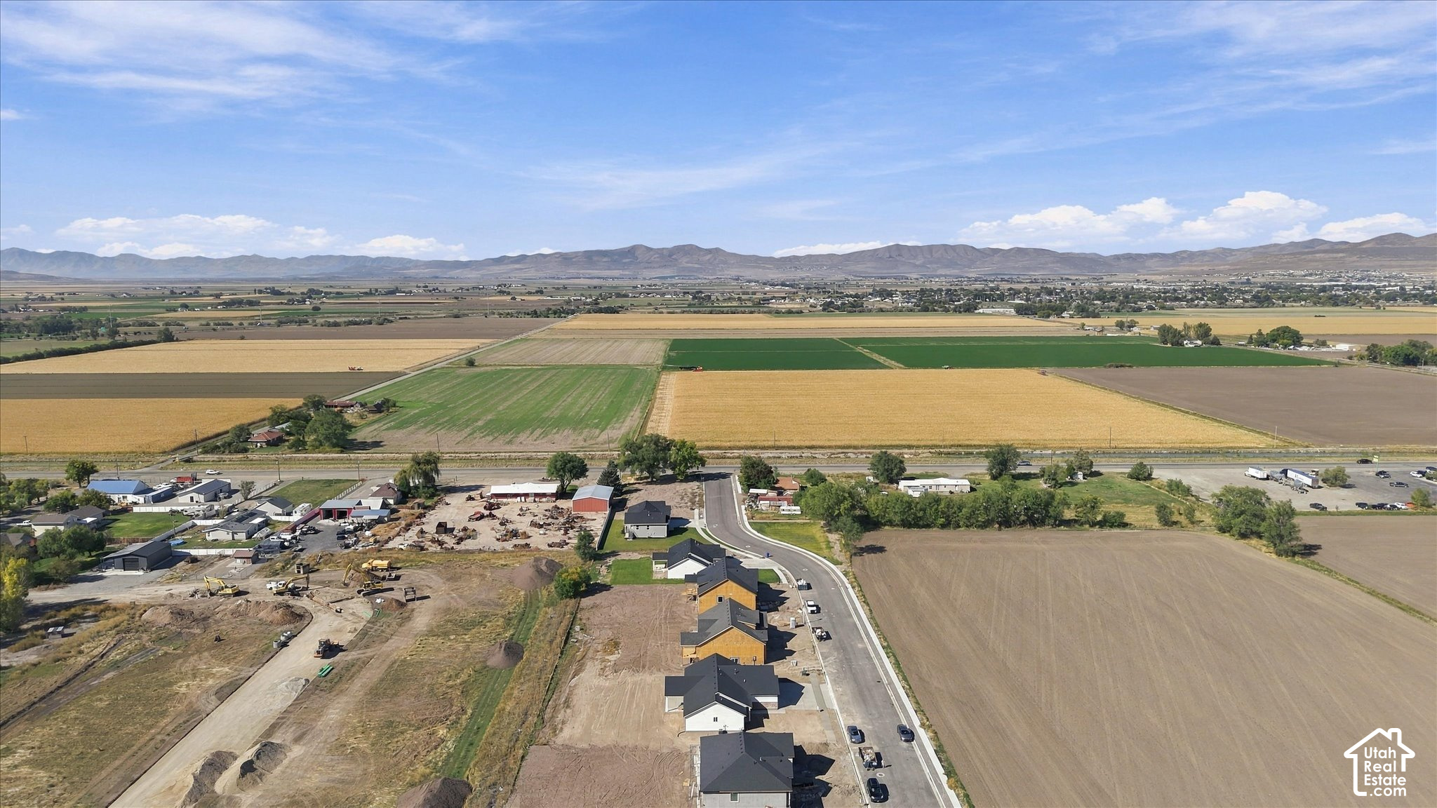 main property photo 47