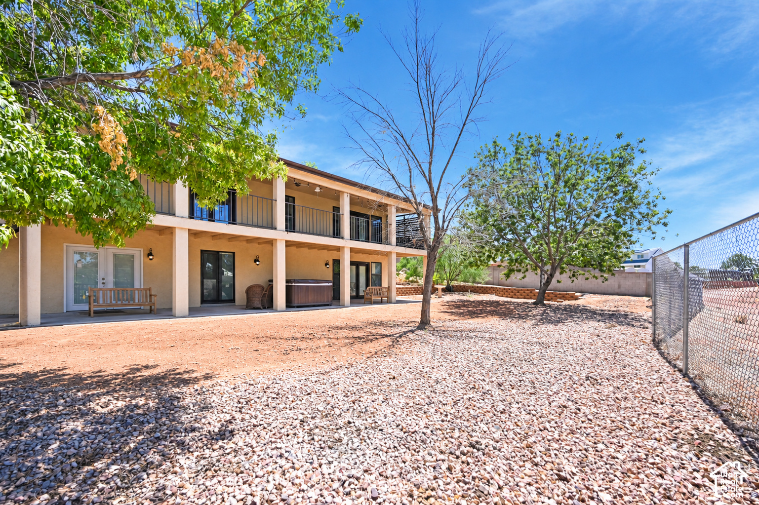 main property photo 39
