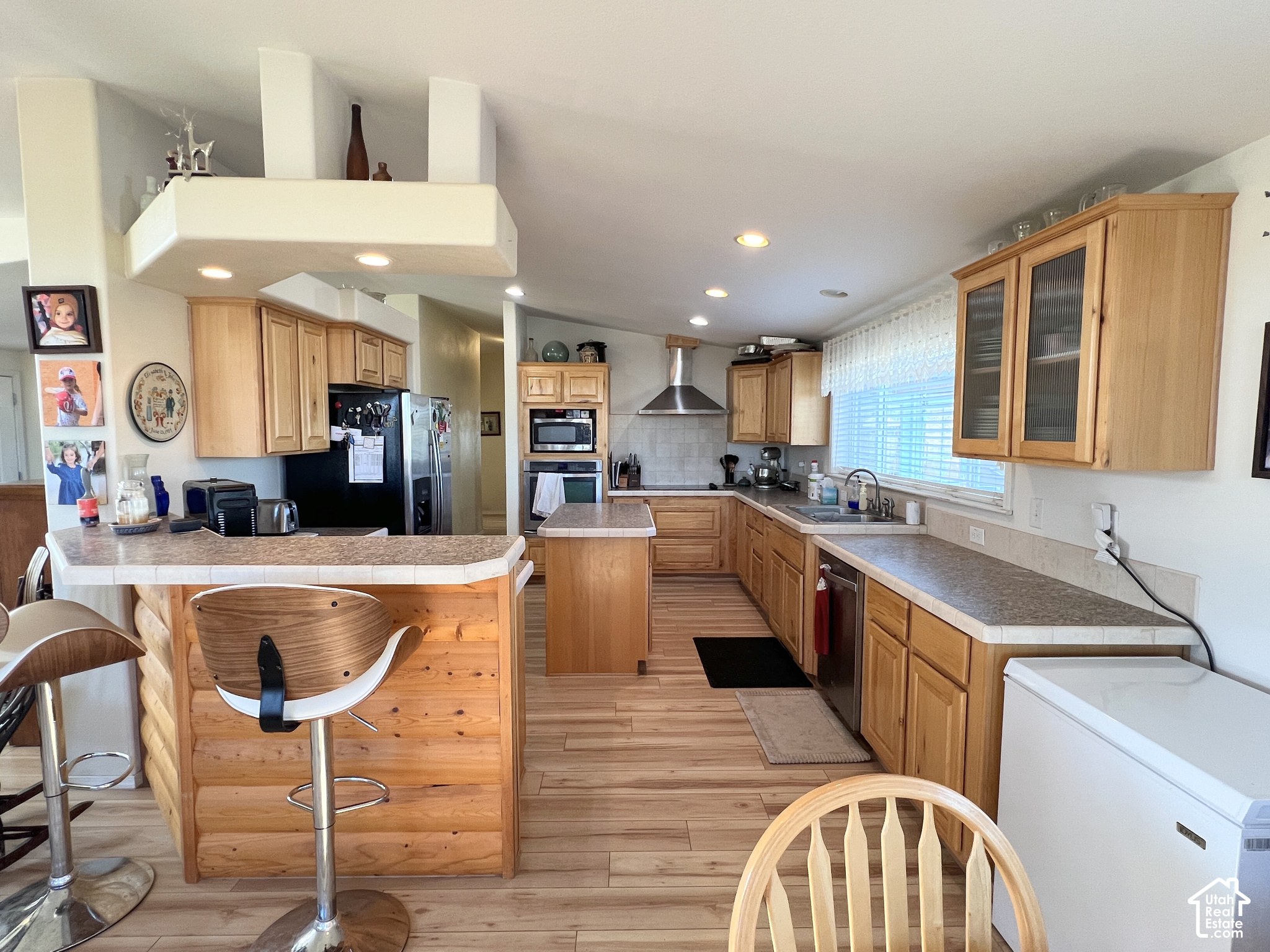 main property photo 11