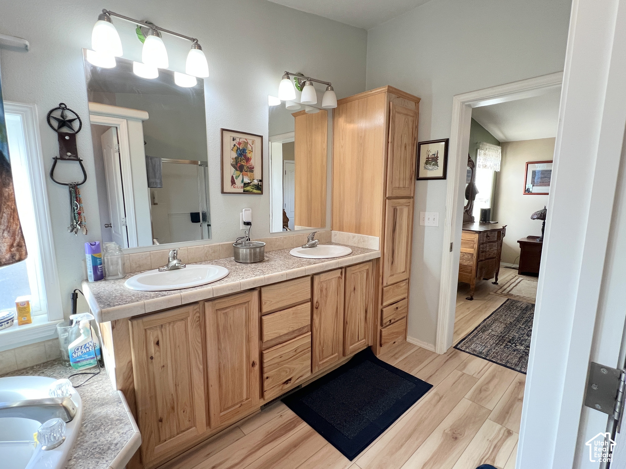 main property photo 58
