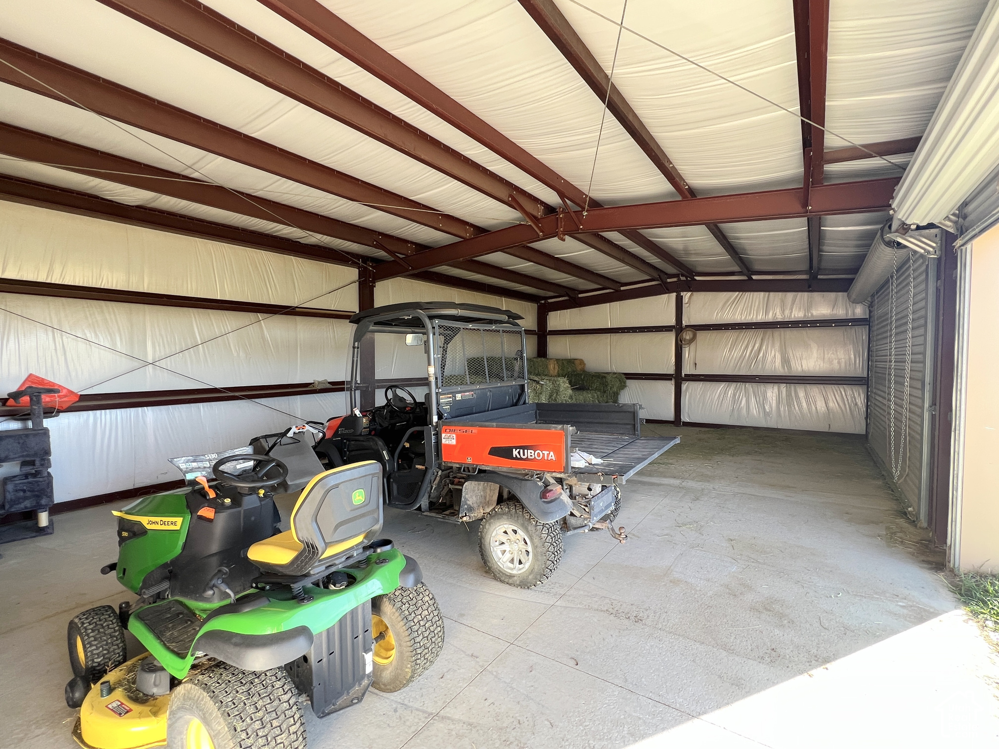 main property photo 70