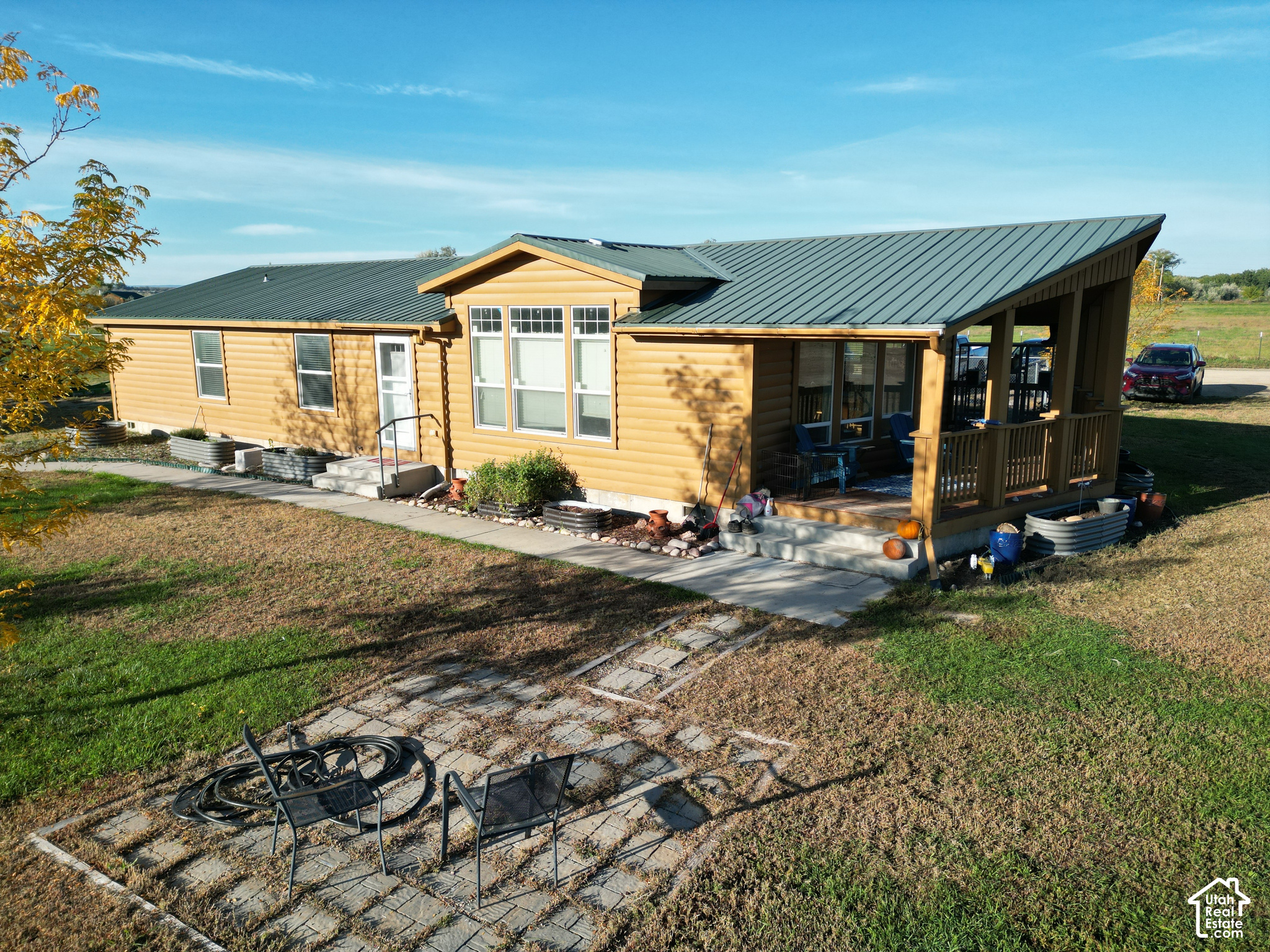 main property photo 93