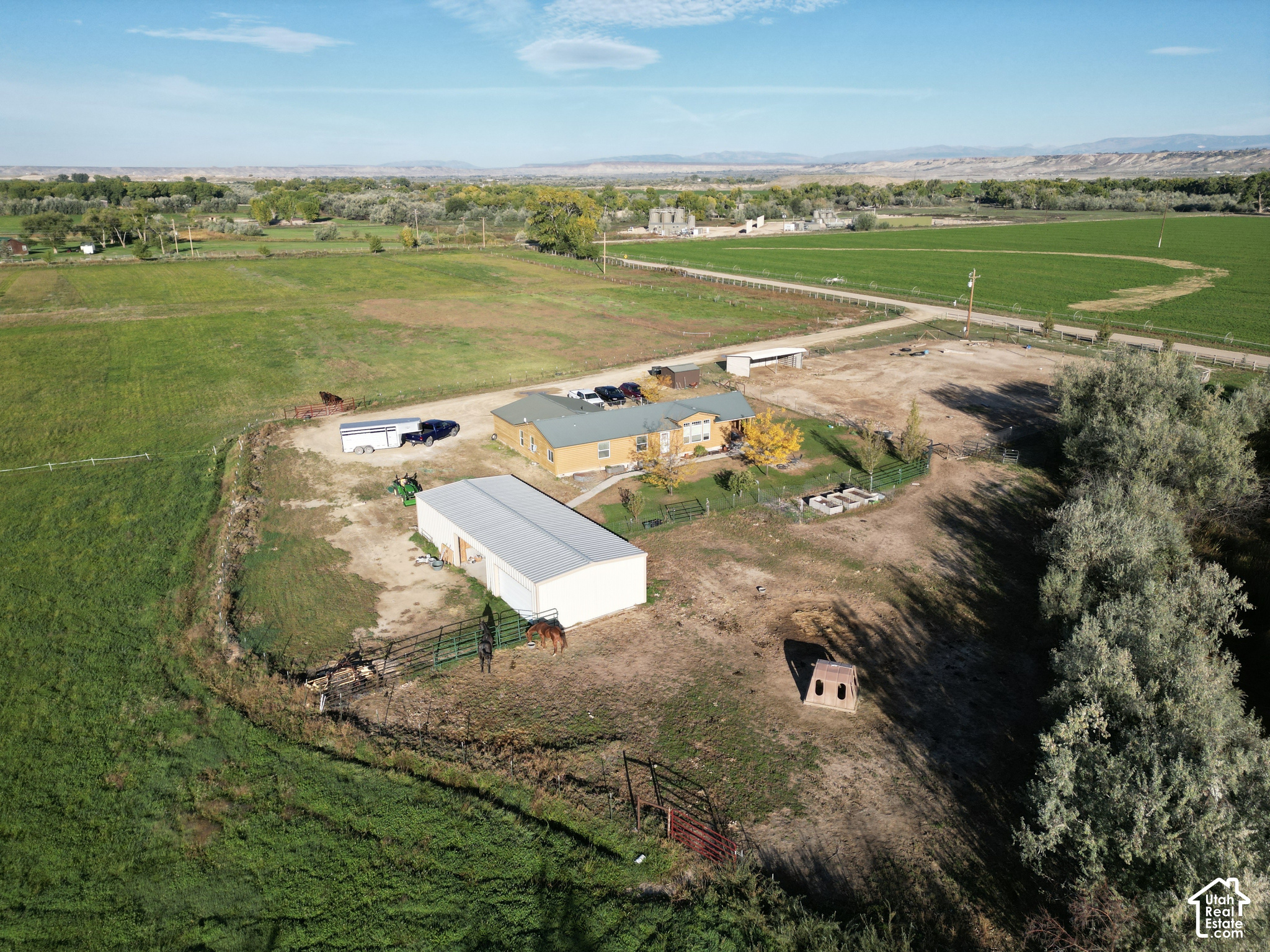 main property photo 94