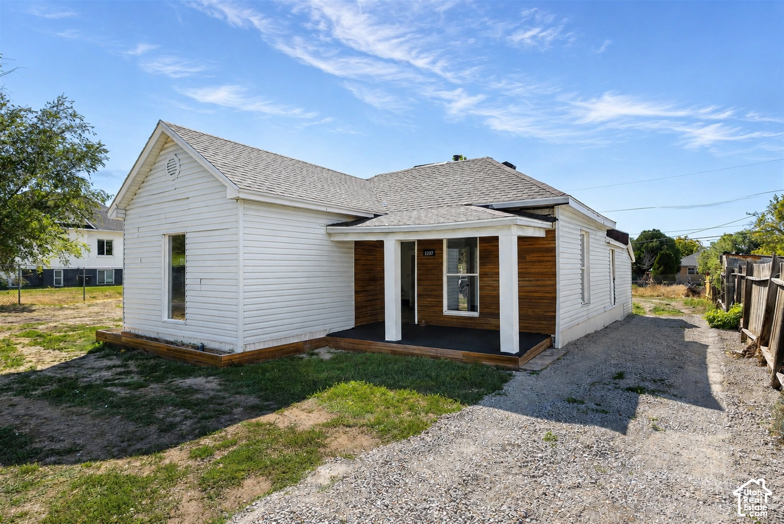 main property photo 0