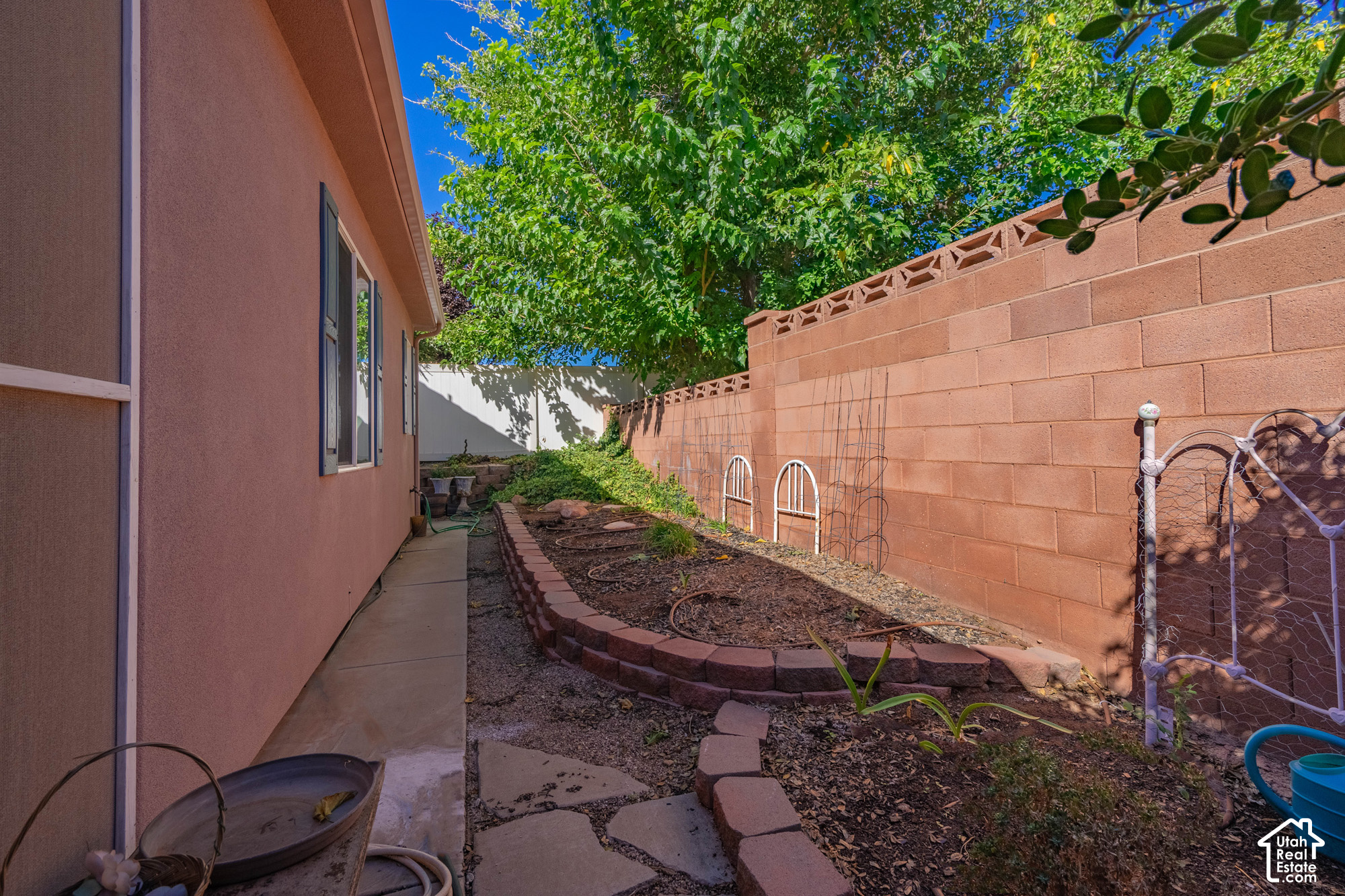 main property photo 102