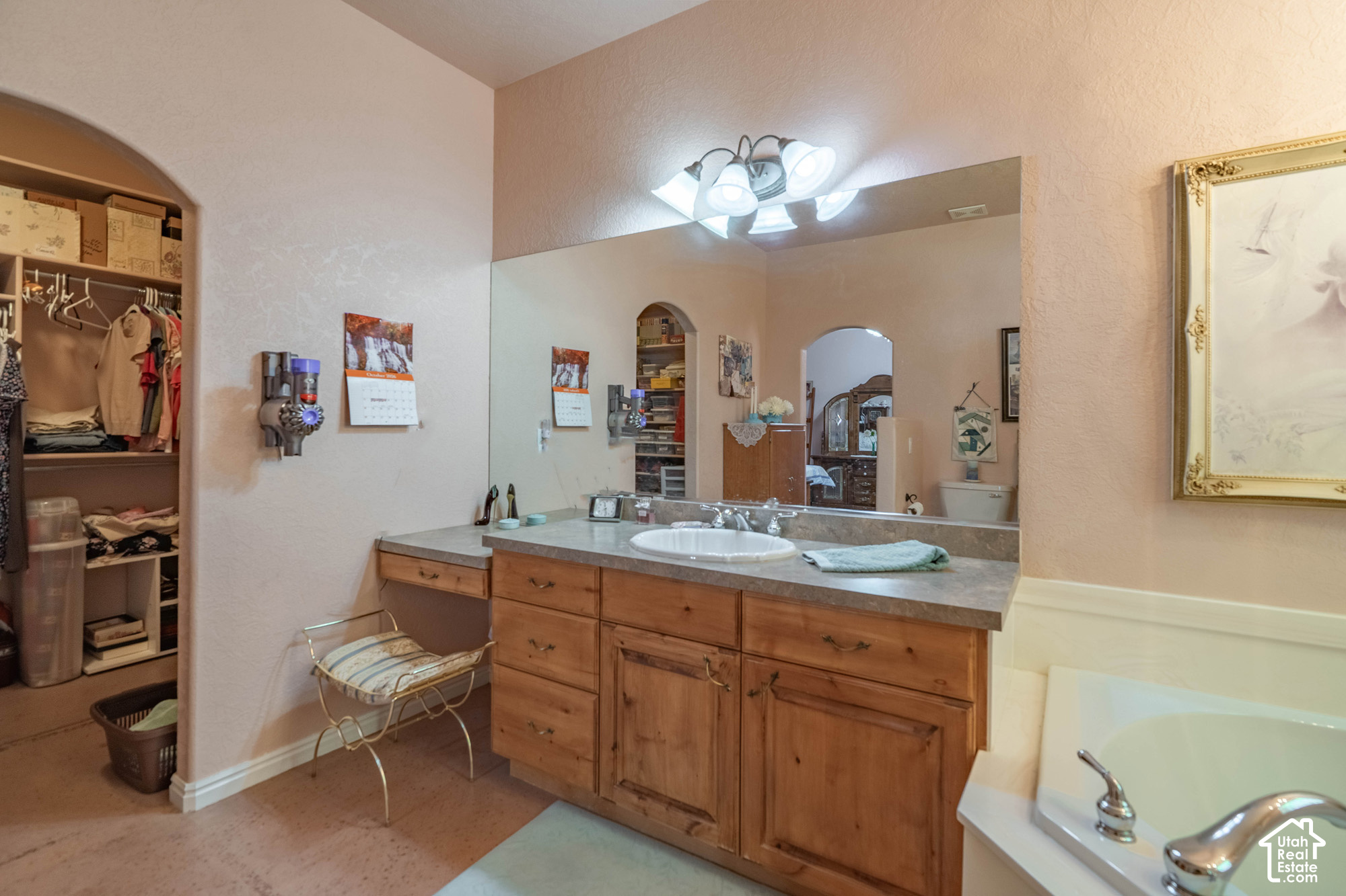 main property photo 67