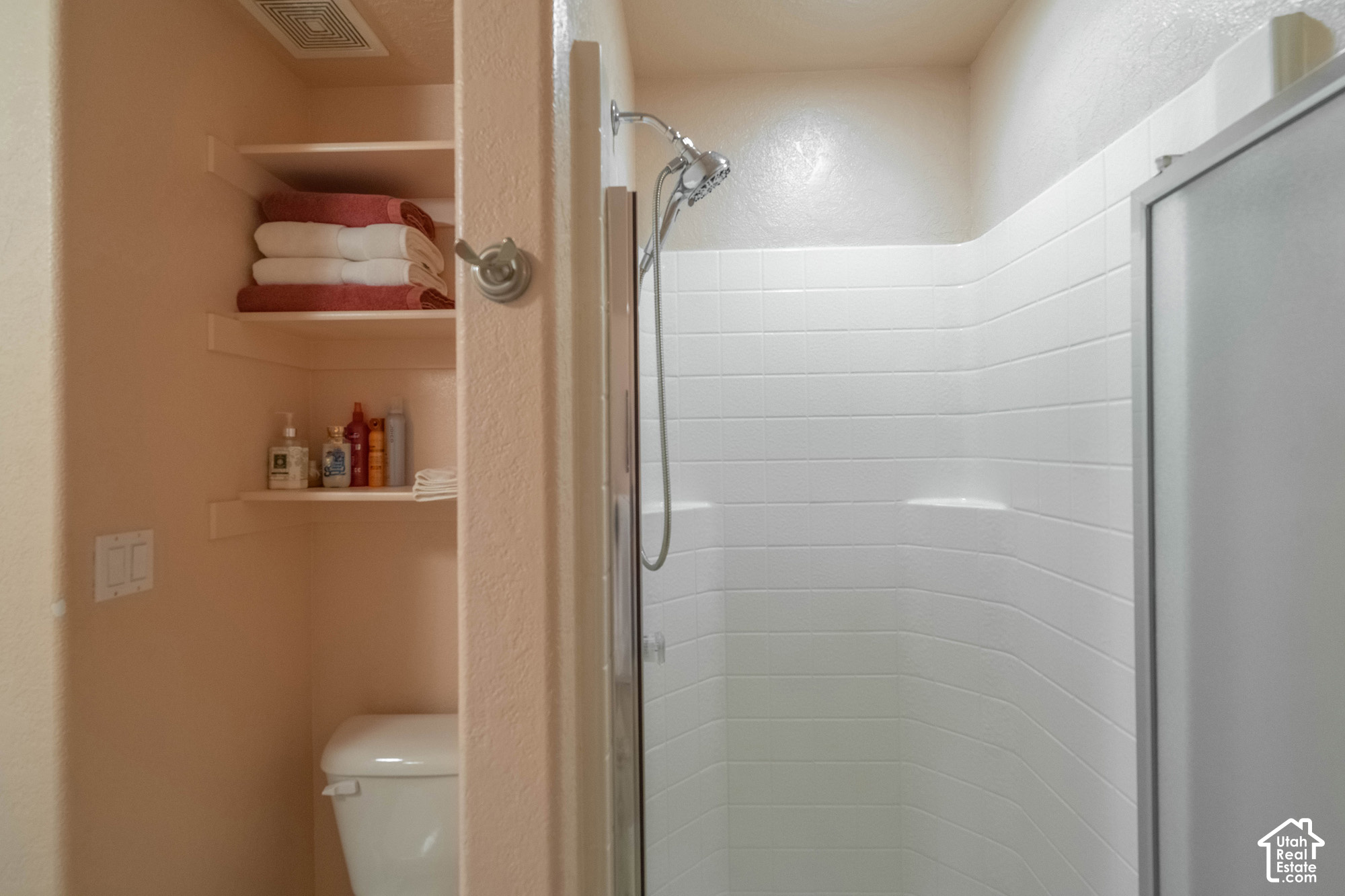 main property photo 89