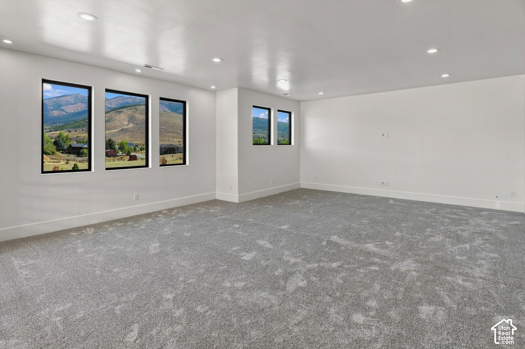 main property photo 65