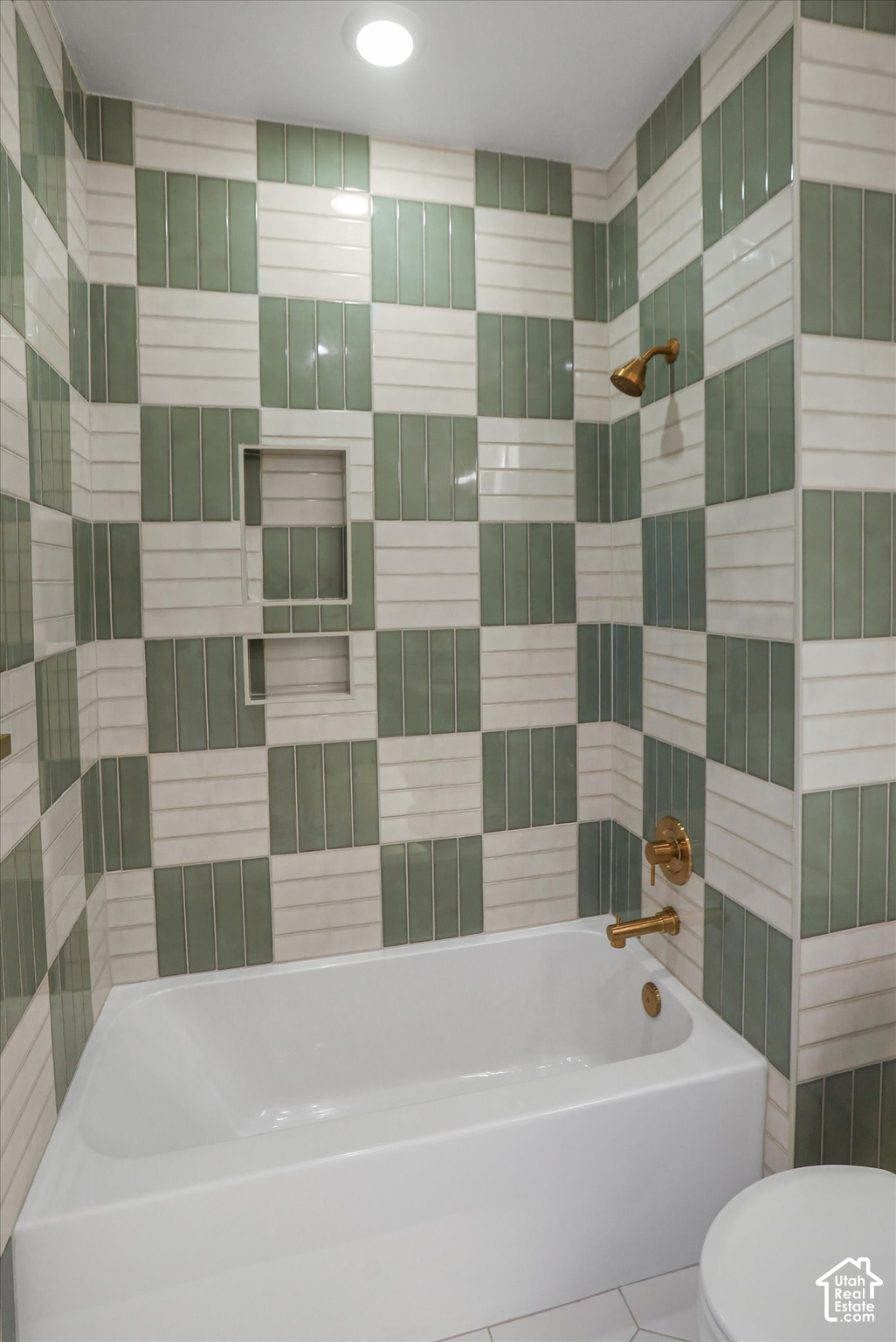main property photo 79