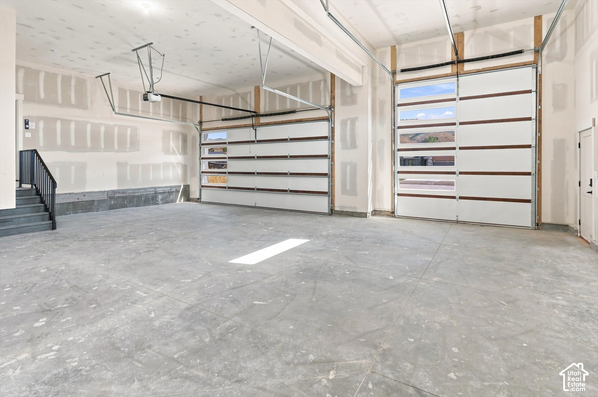 main property photo 82