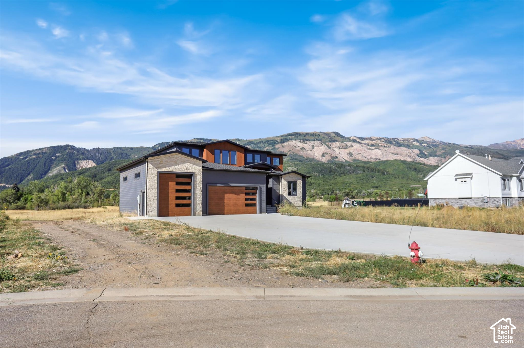 main property photo 86