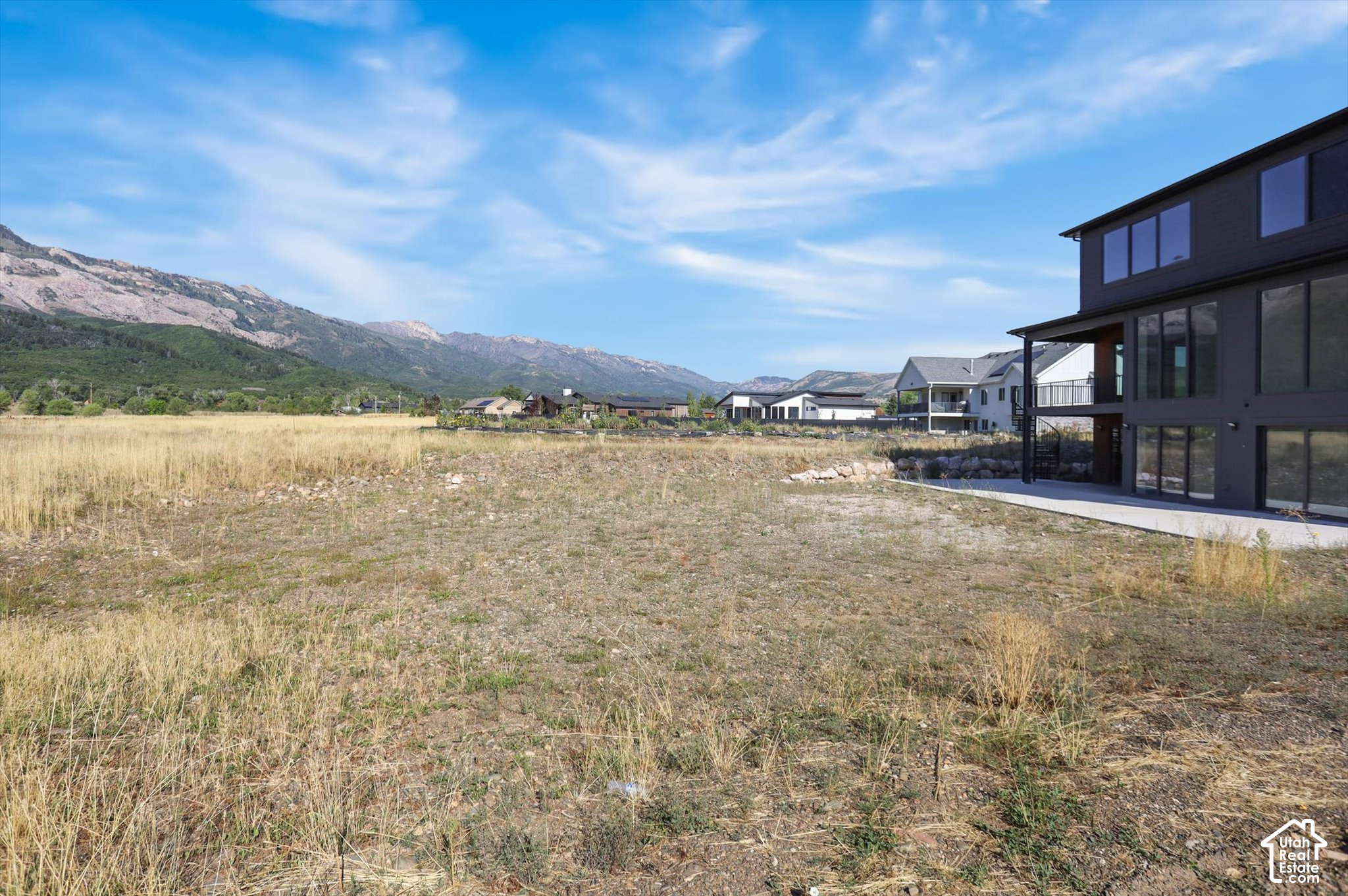 main property photo 89
