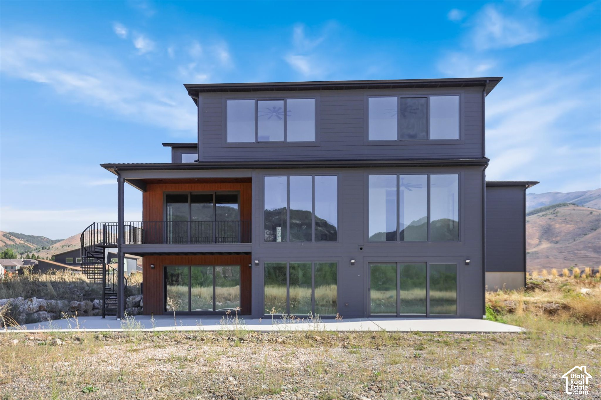main property photo 91