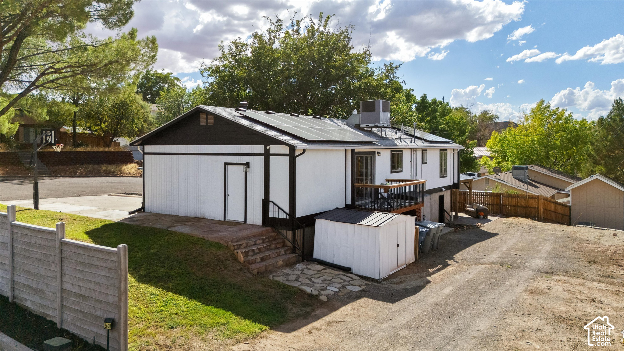 main property photo 21